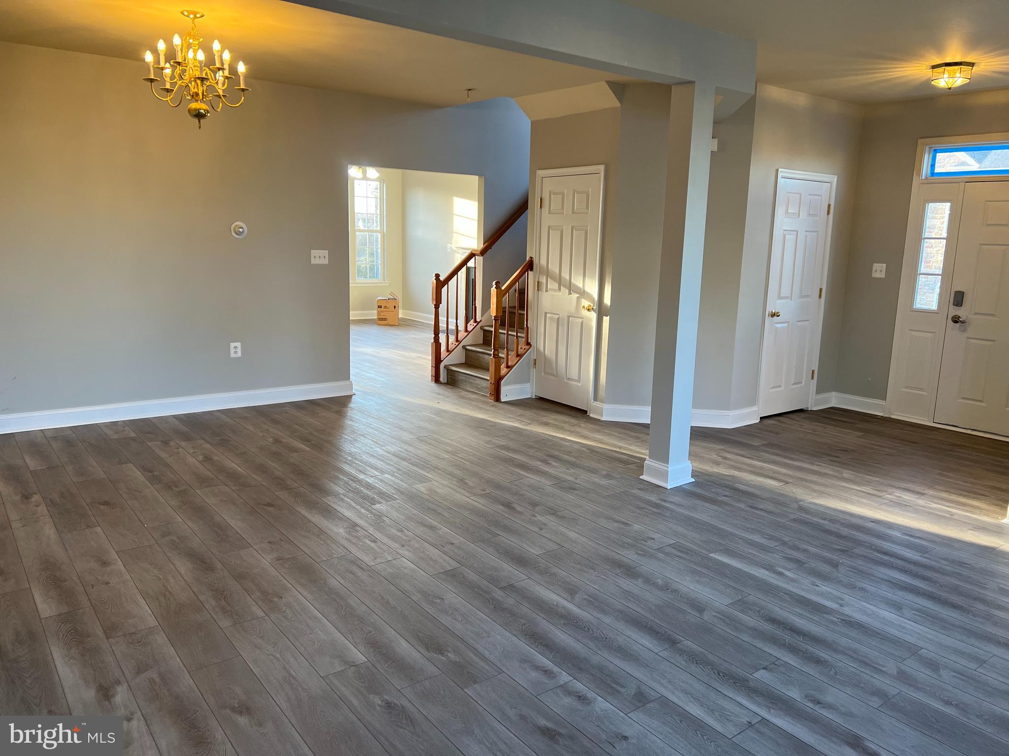 POTOMAC CROSSING - Residential Lease