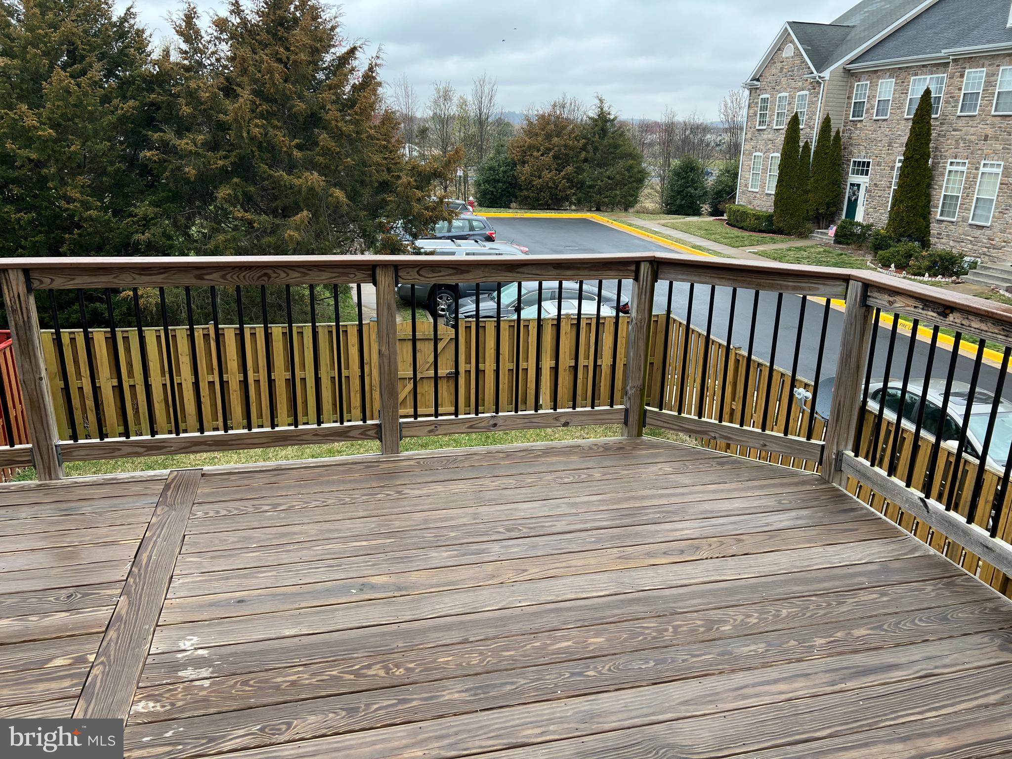 POTOMAC CROSSING - Residential Lease