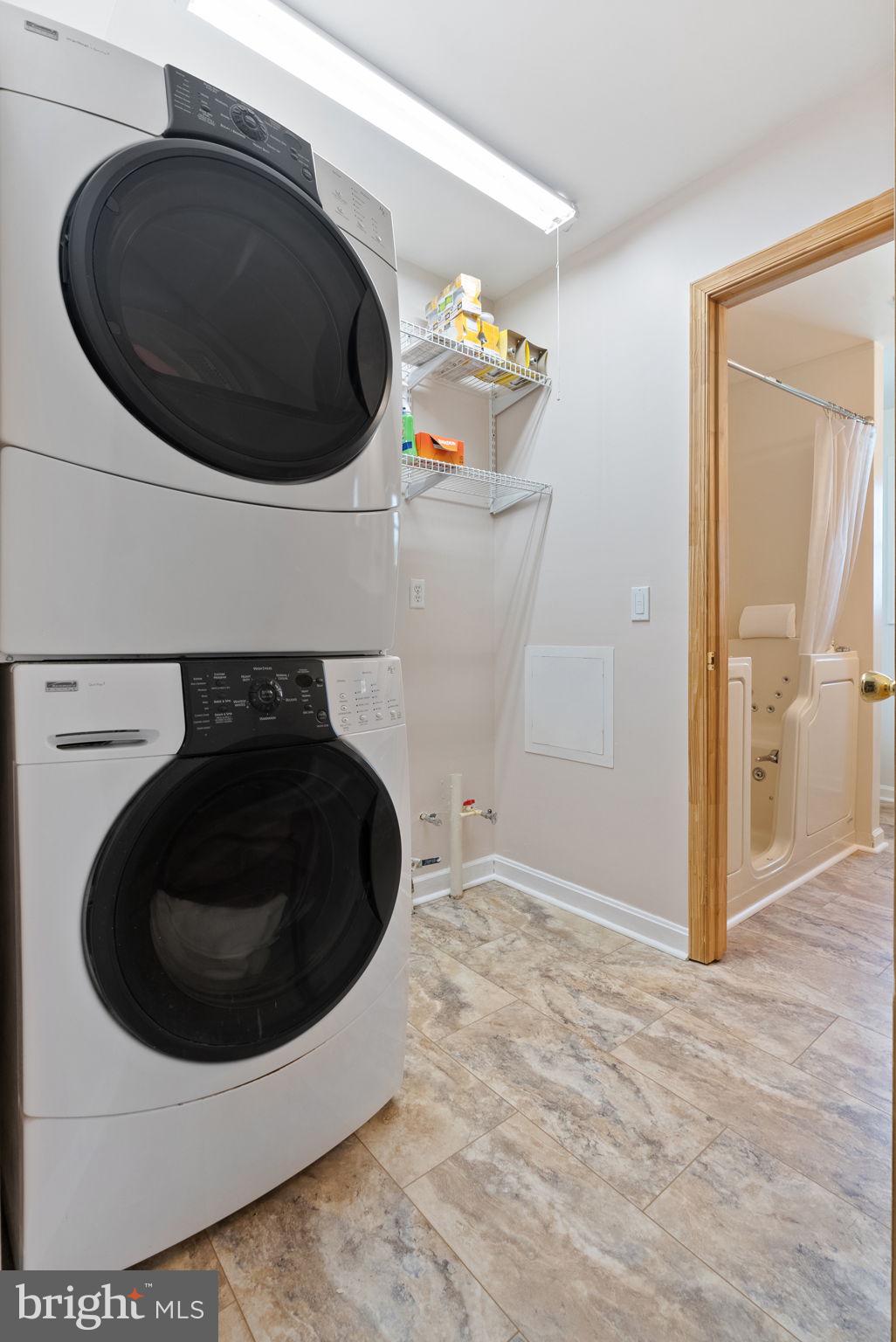 SKY-LIN PARK - Residential