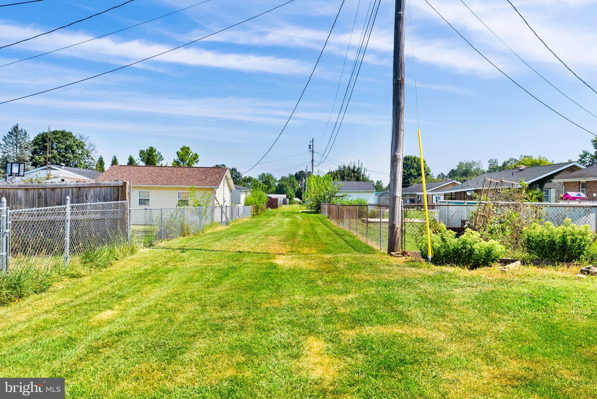 SKY-LIN PARK - Residential