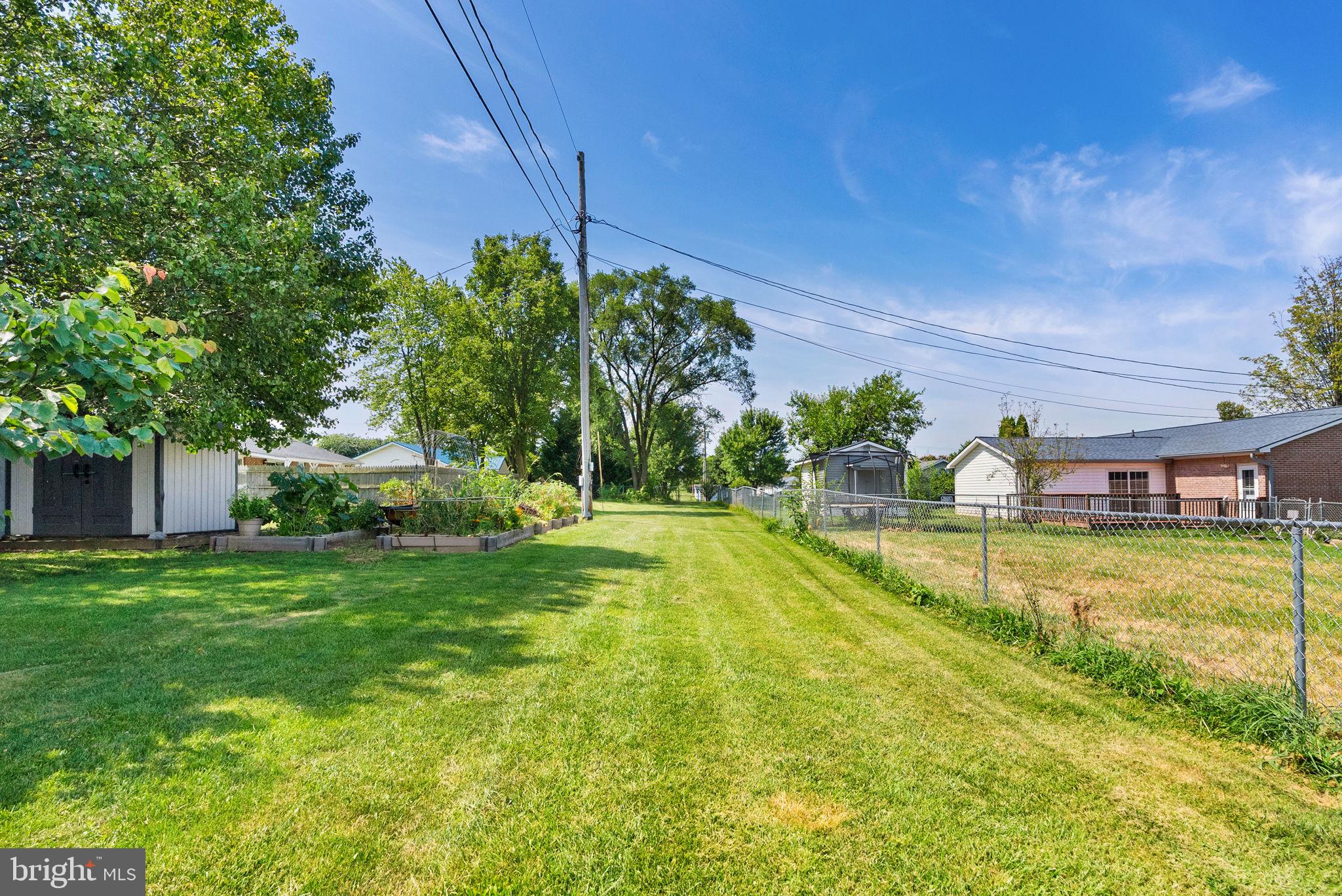 SKY-LIN PARK - Residential