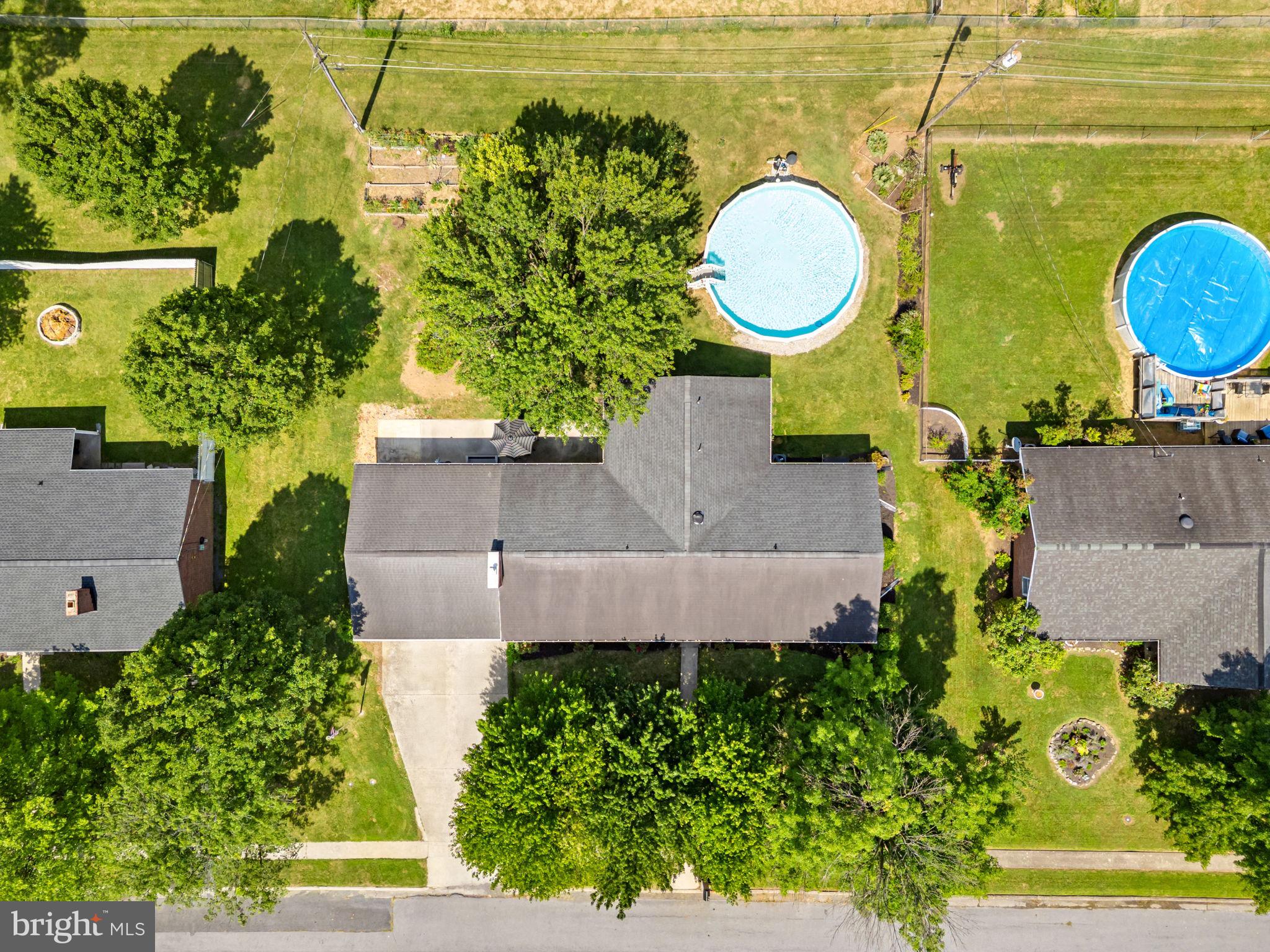 SKY-LIN PARK - Residential