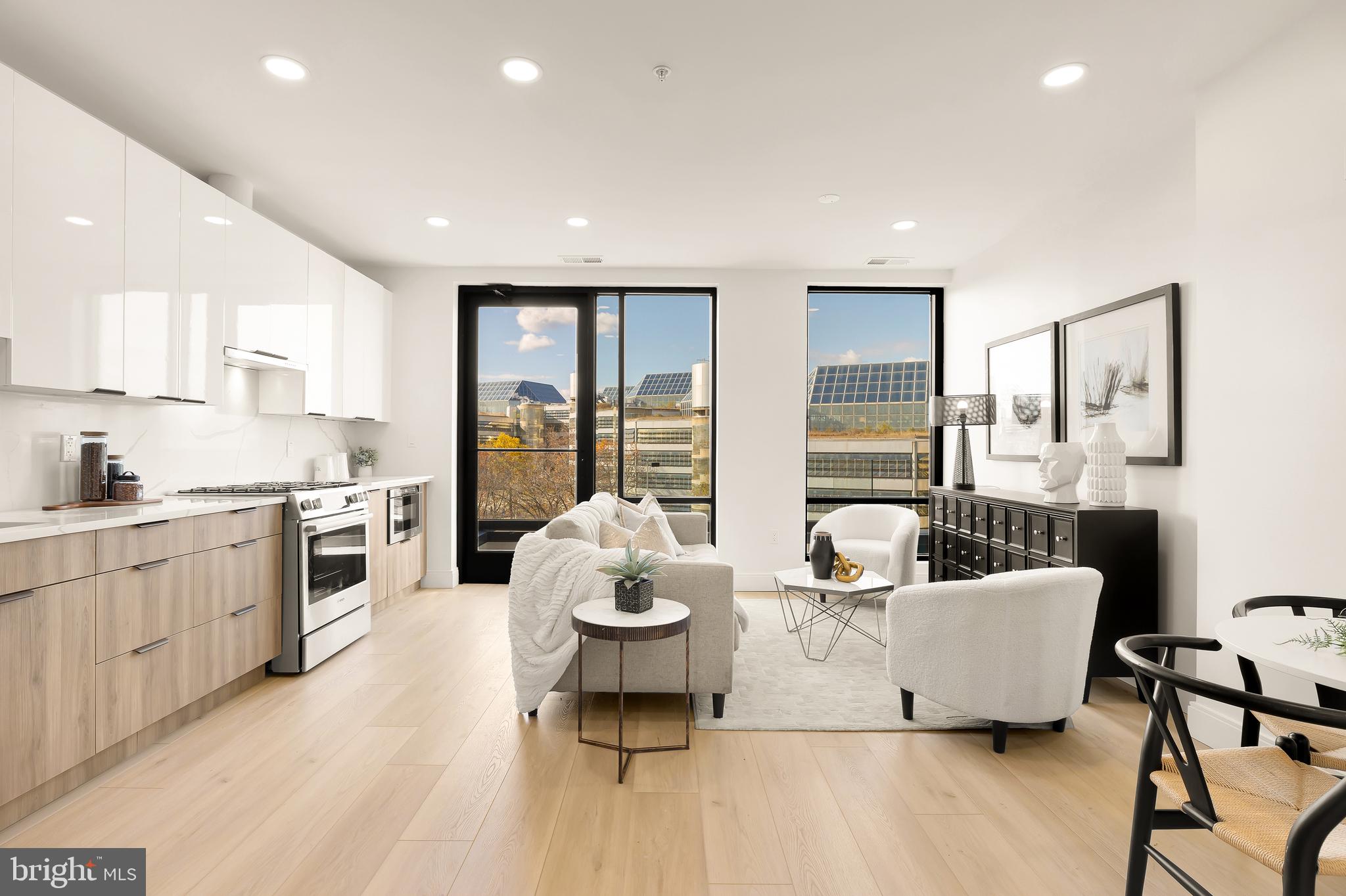4111 CONNECTICUT AVENUE NW PENTHOUSE-601