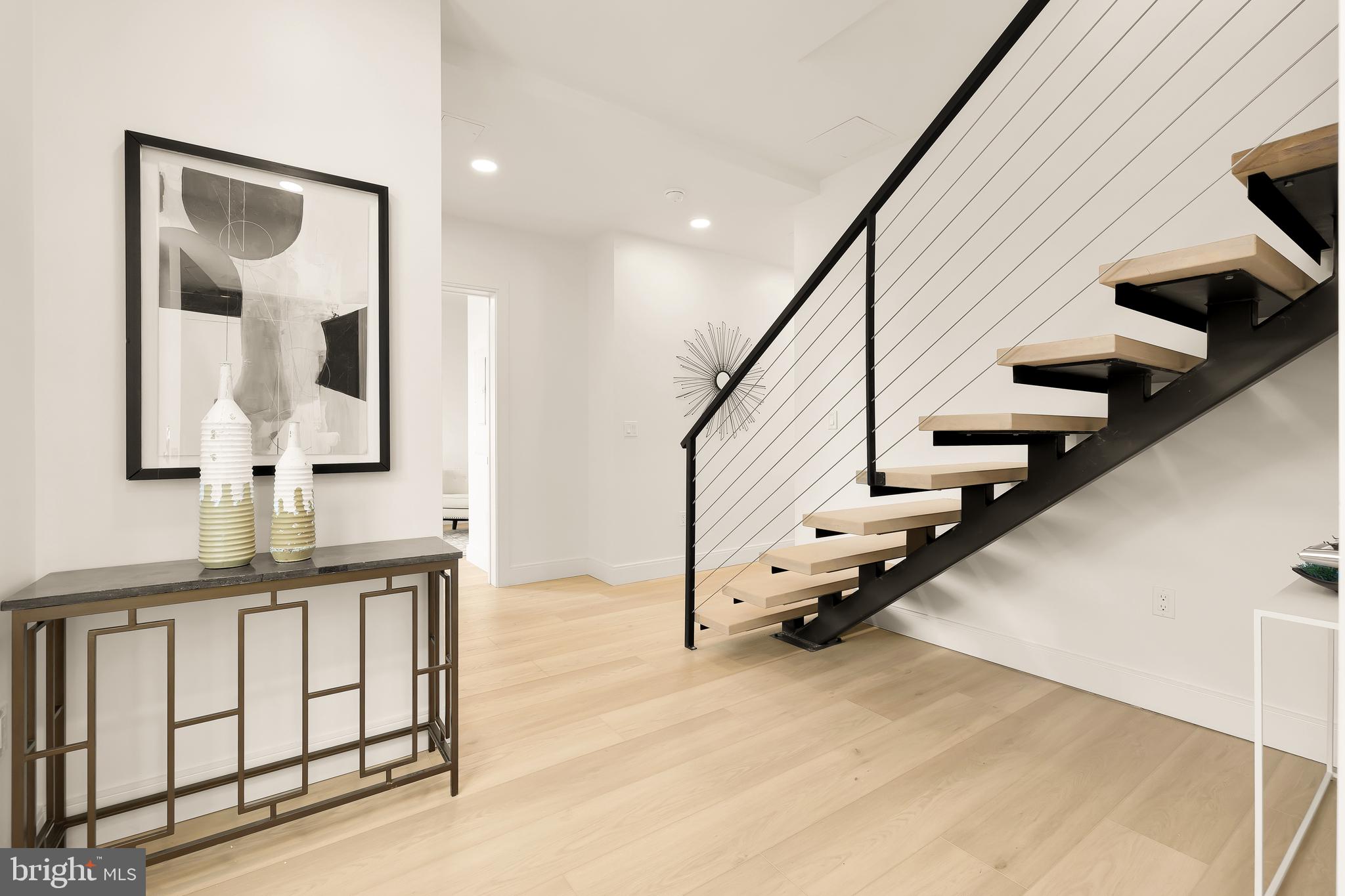 4111 CONNECTICUT AVENUE NW PENTHOUSE-601