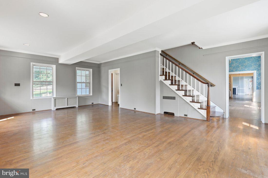 MAYS CHAPEL - Residential