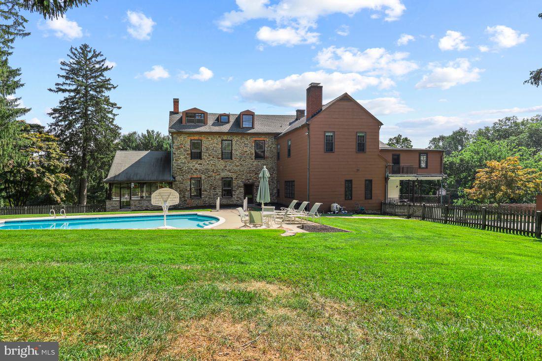 MAYS CHAPEL - Residential