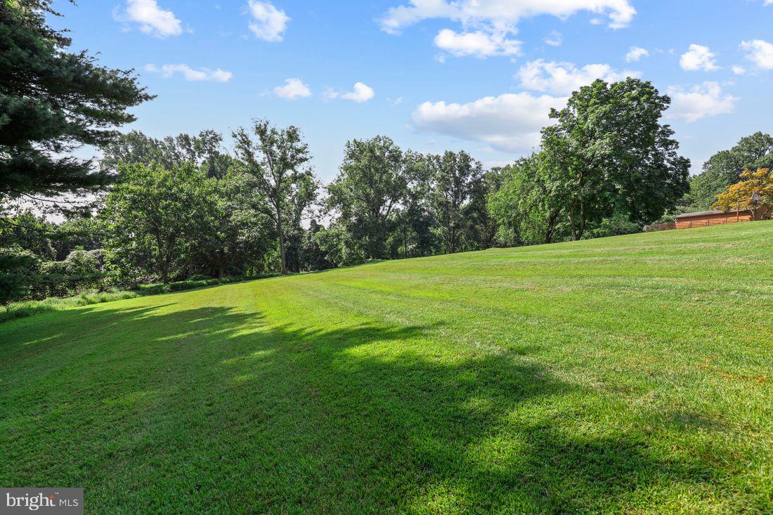 MAYS CHAPEL - Residential