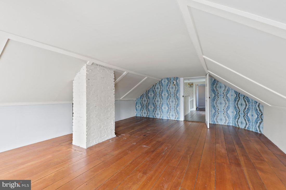 MAYS CHAPEL - Residential