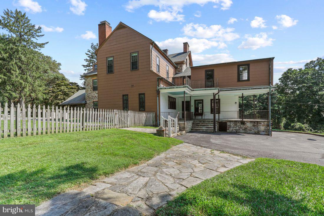 MAYS CHAPEL - Residential