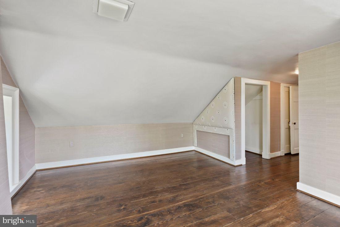 MAYS CHAPEL - Residential