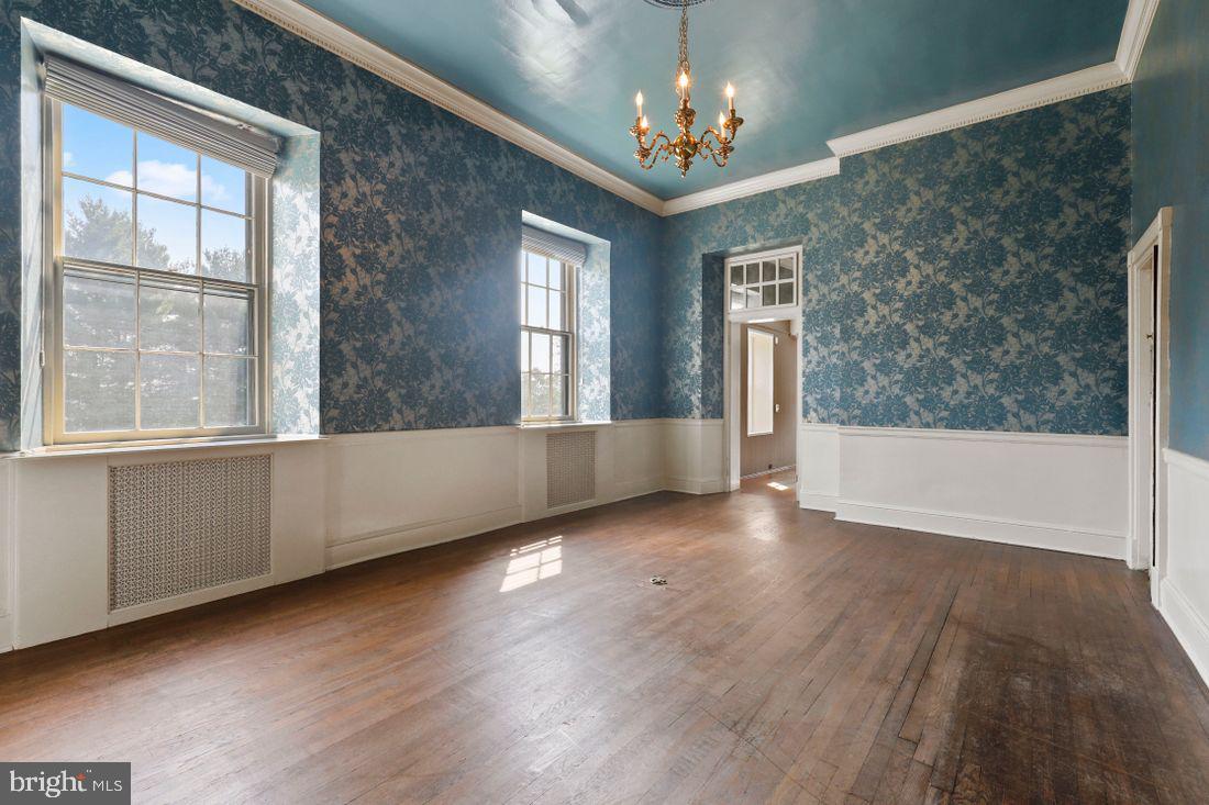 MAYS CHAPEL - Residential