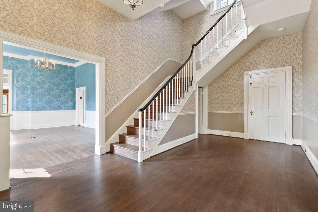 MAYS CHAPEL - Residential