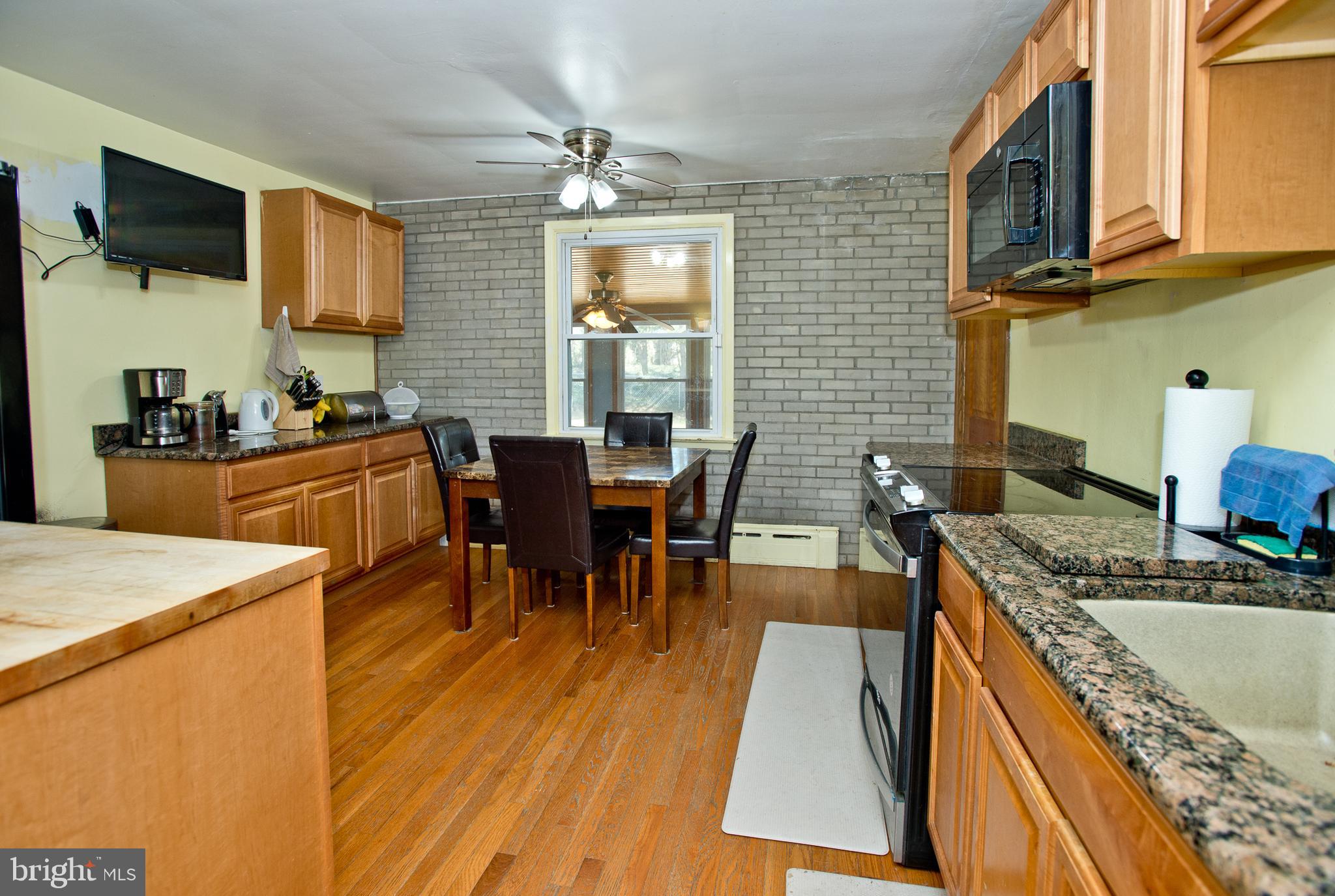 CLIFTON HEIGHTS - Residential