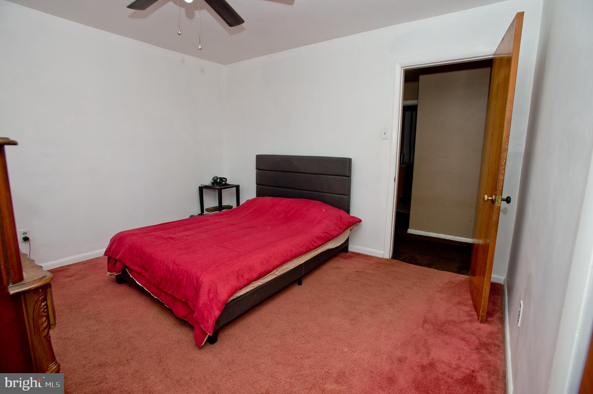 CLIFTON HEIGHTS - Residential