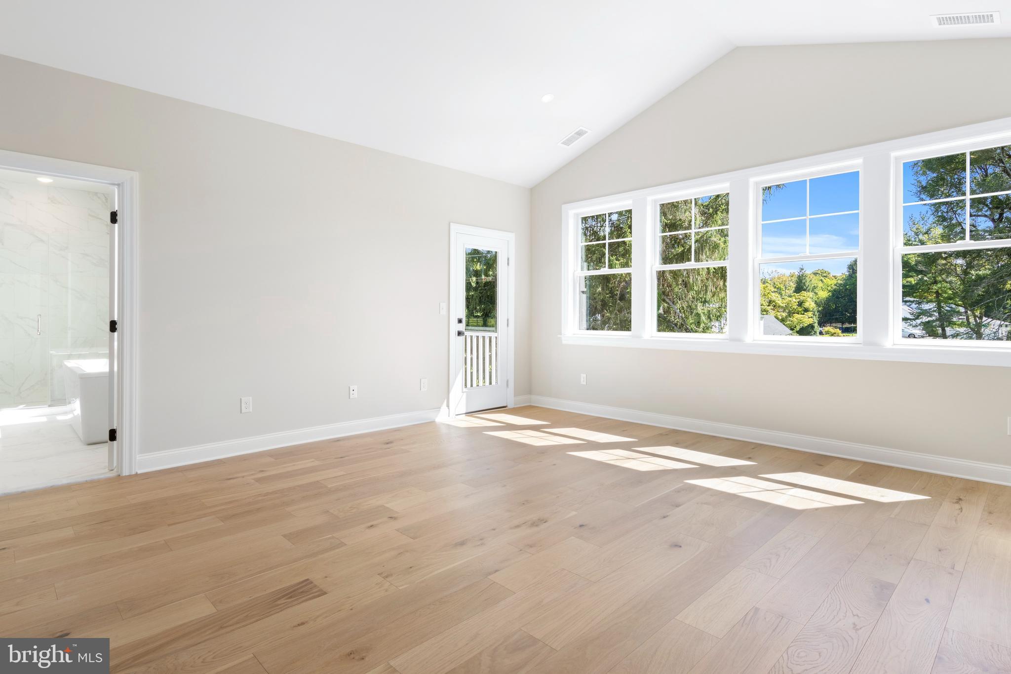 IRONSTONE AT BLUE BELL - Residential