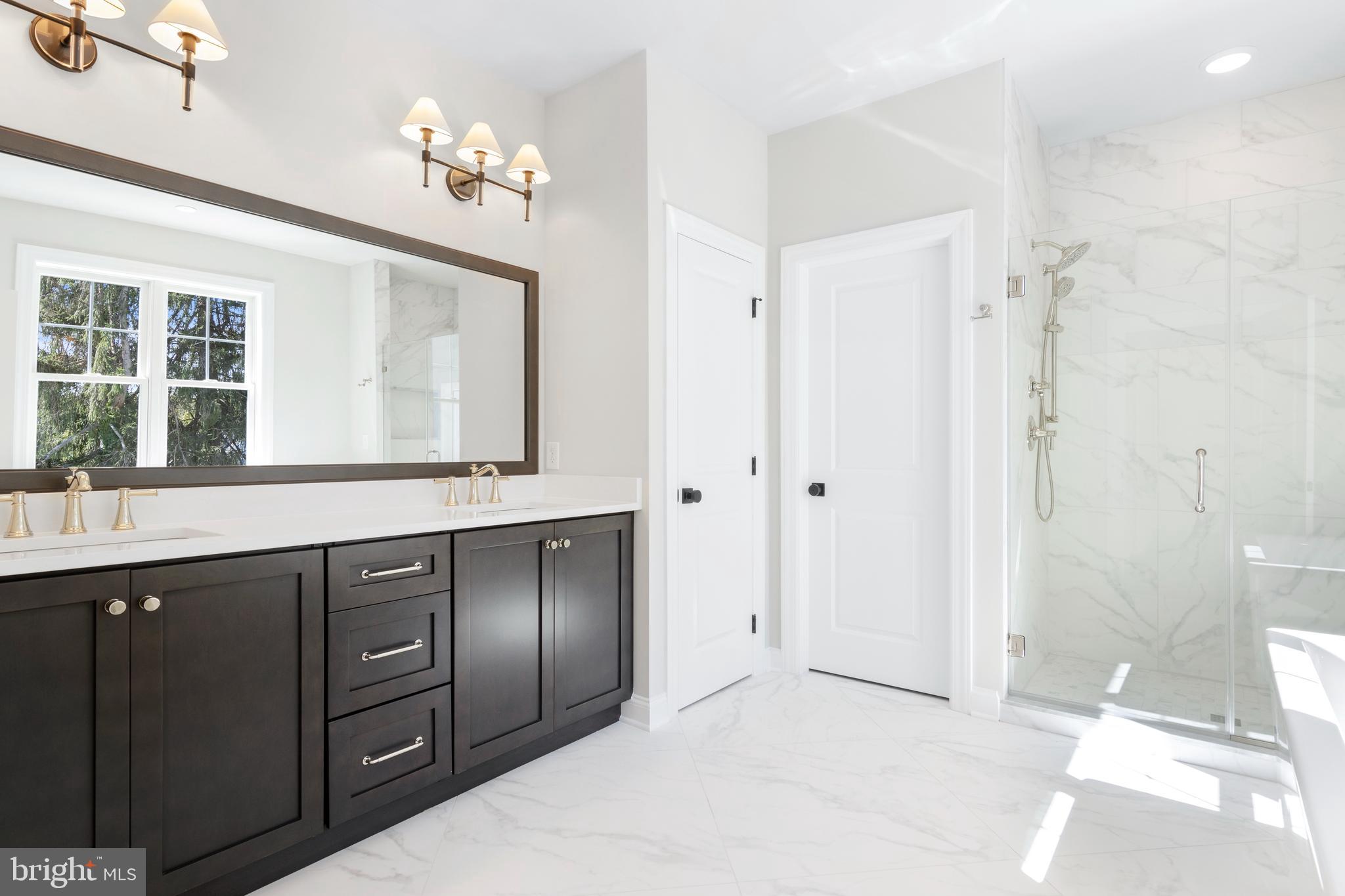 IRONSTONE AT BLUE BELL - Residential