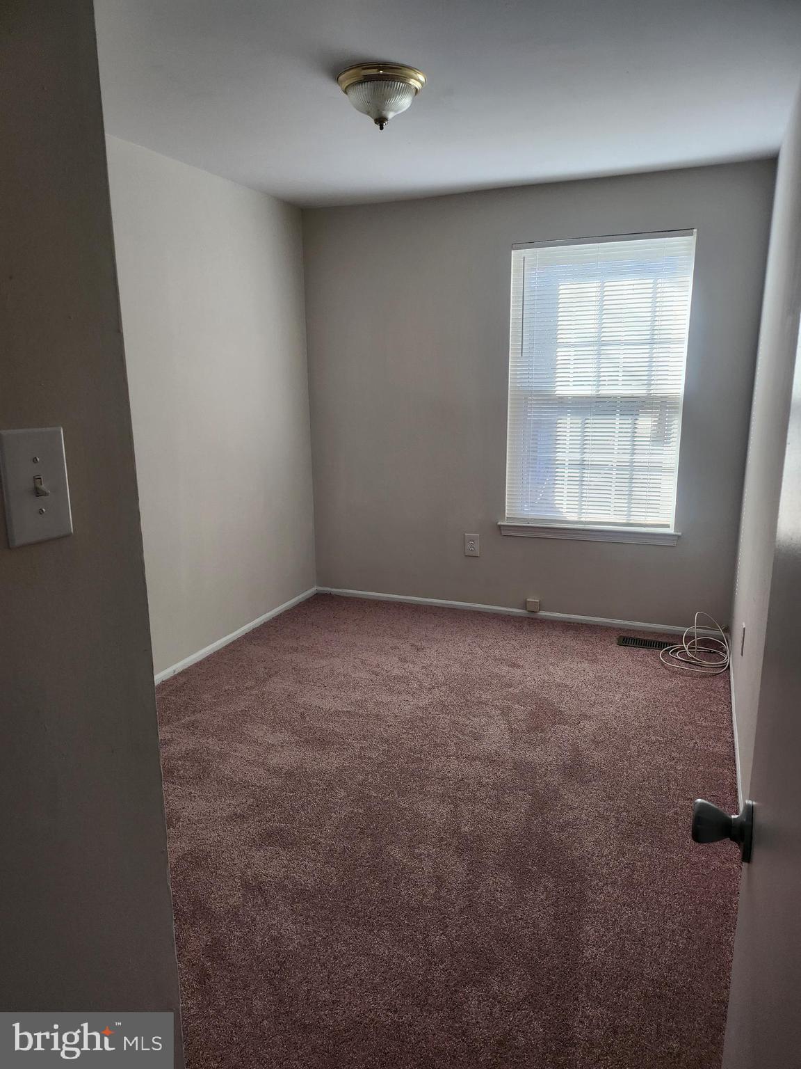 LAKE VILLAGE MANOR - Residential Lease