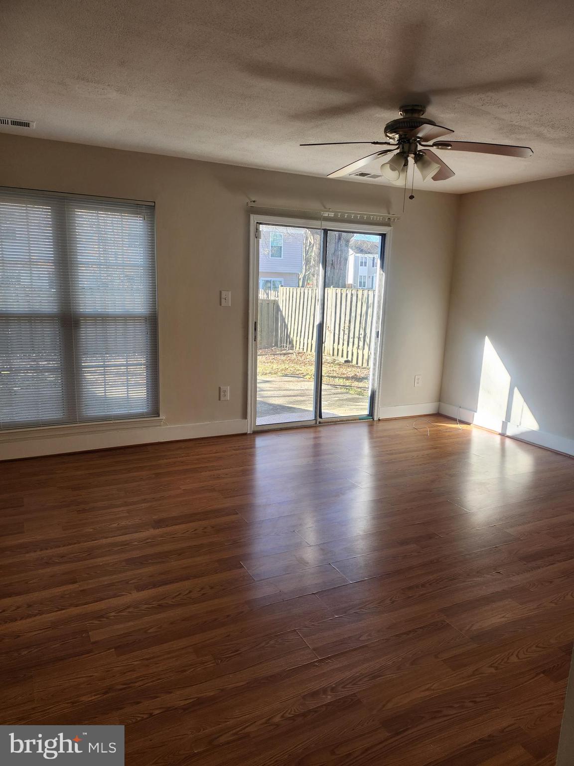 LAKE VILLAGE MANOR - Residential Lease