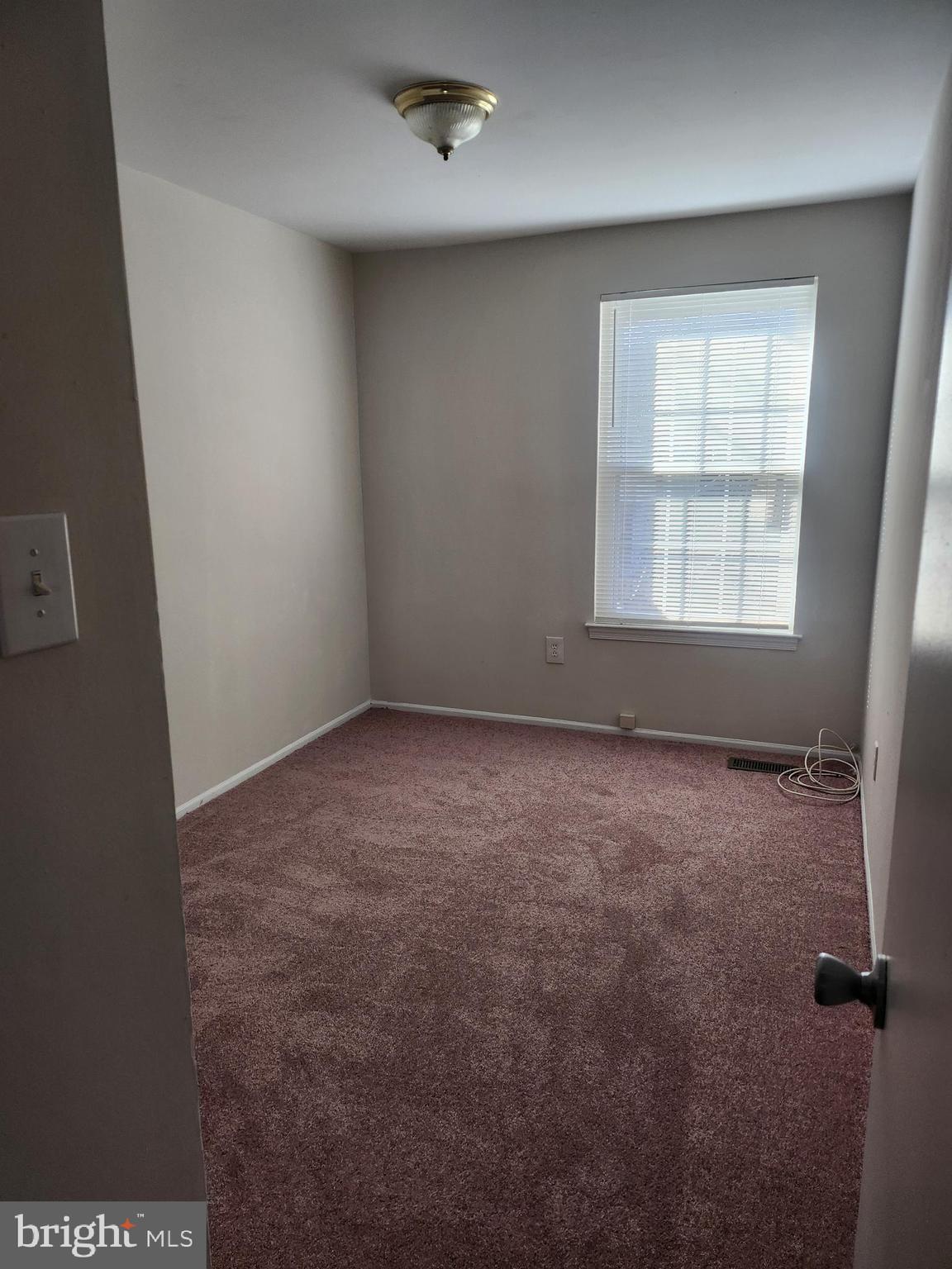 LAKE VILLAGE MANOR - Residential Lease