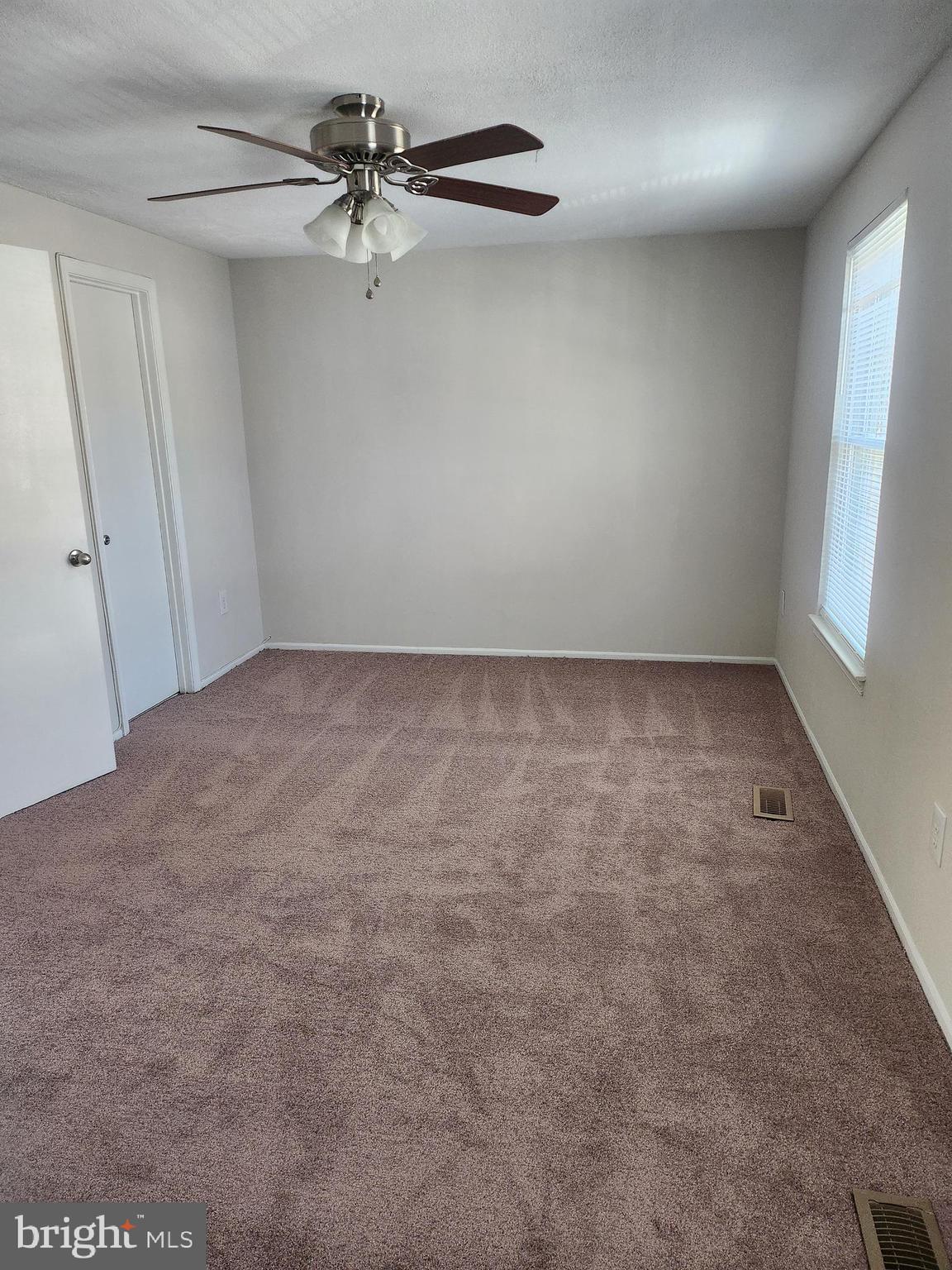 LAKE VILLAGE MANOR - Residential Lease