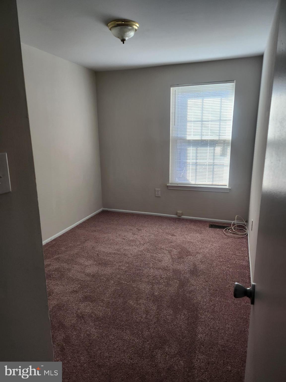 LAKE VILLAGE MANOR - Residential Lease