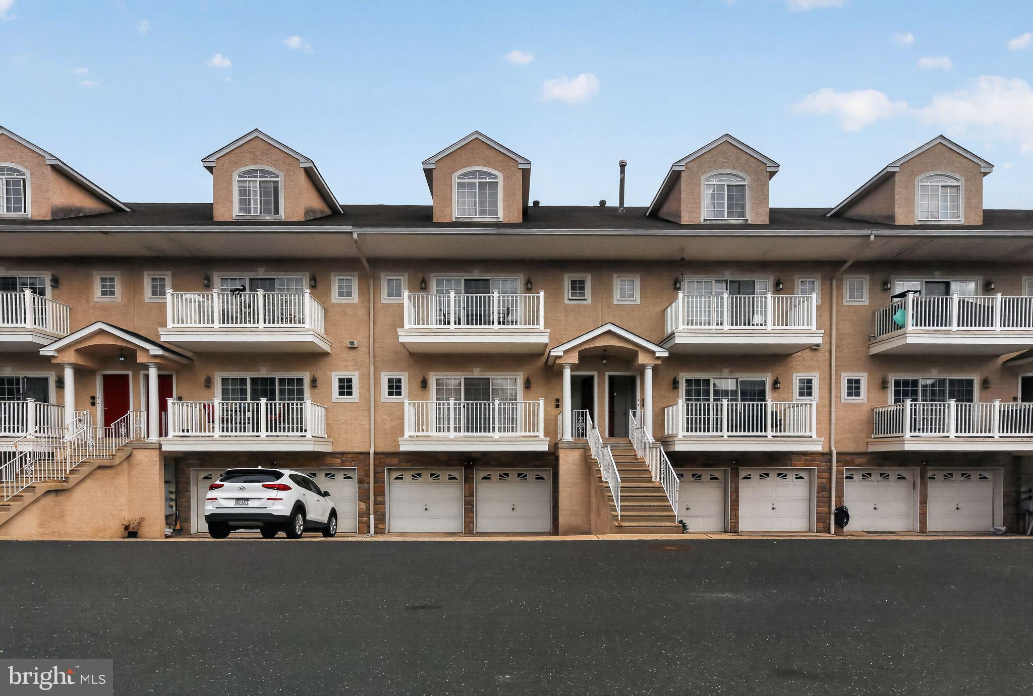 DORAL I - Residential
