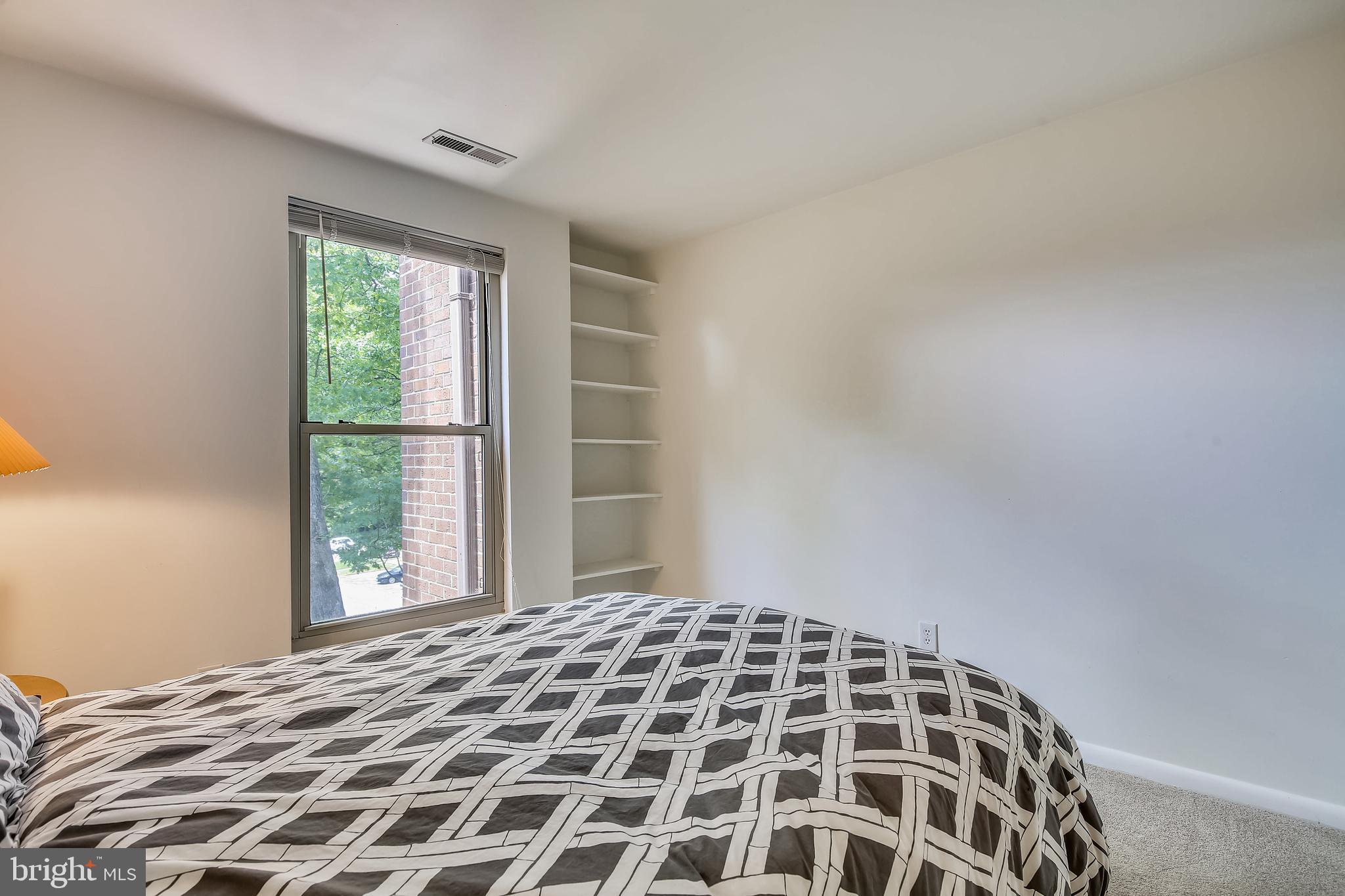 WOODBURN VILLAGE - Residential