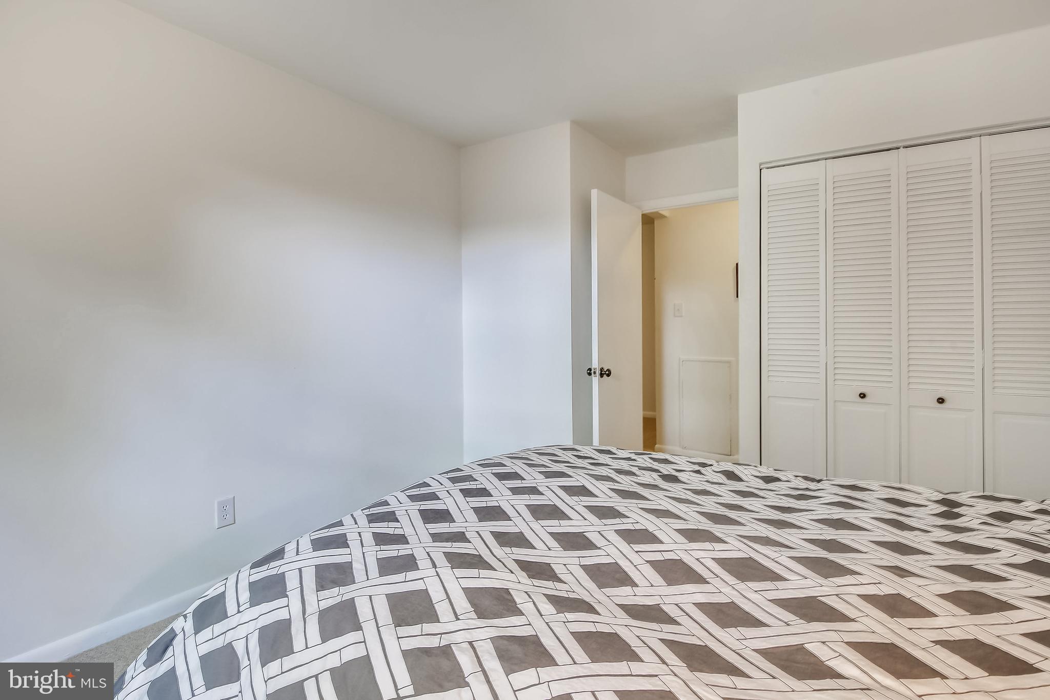 WOODBURN VILLAGE - Residential