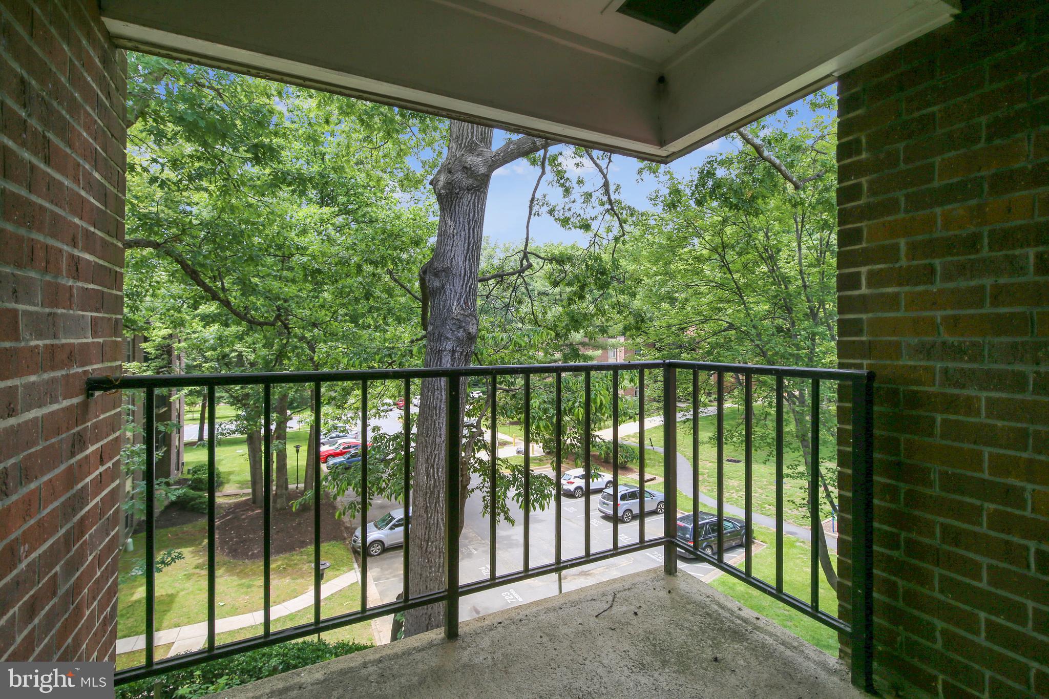 WOODBURN VILLAGE - Residential