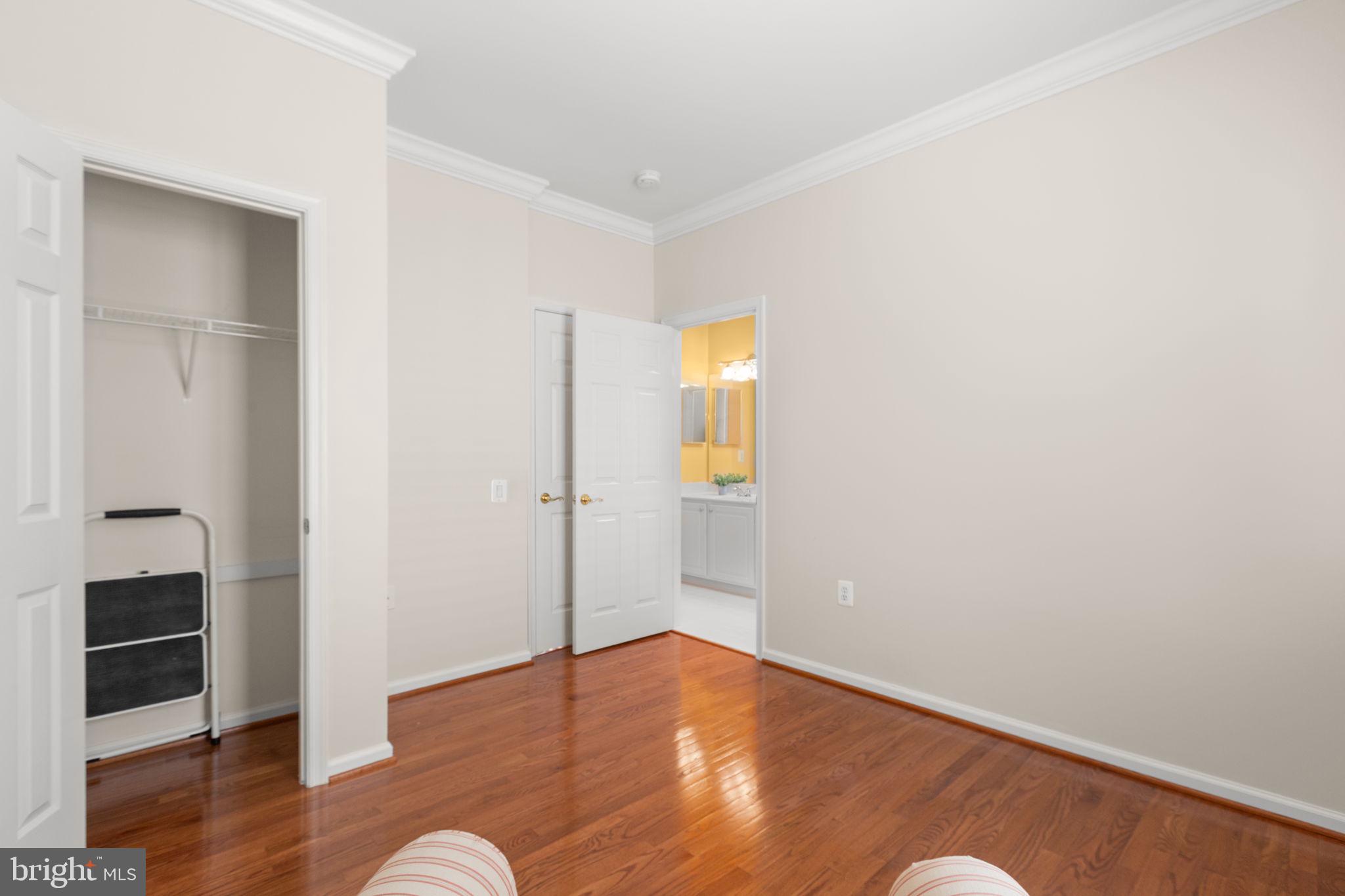 FALLS RUN - Residential