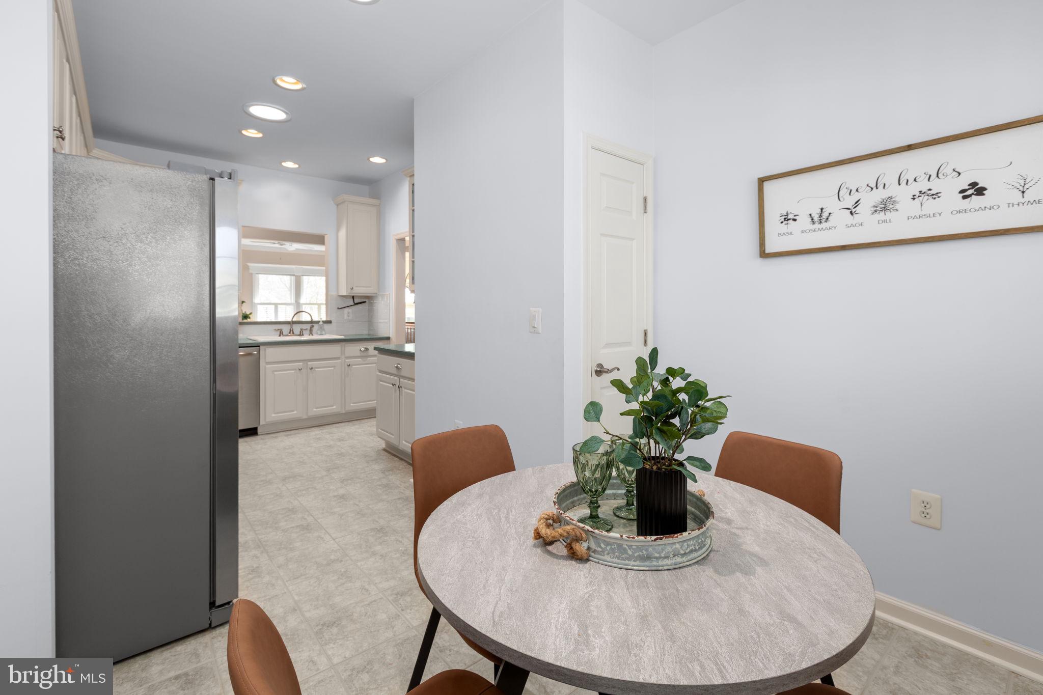 FALLS RUN - Residential