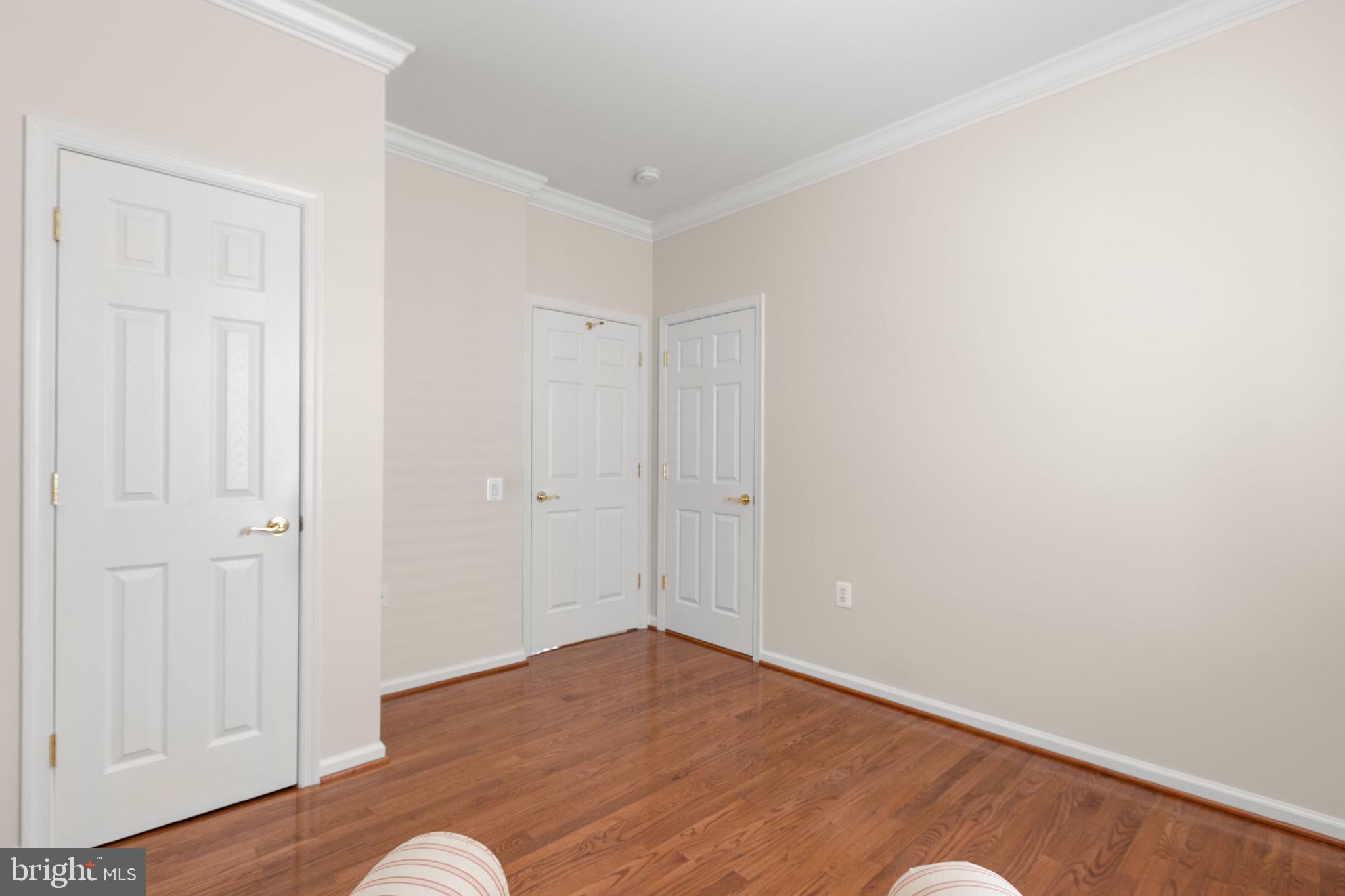 FALLS RUN - Residential