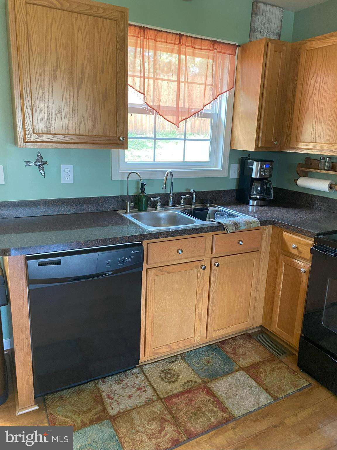 CHESSIE COURT - Residential