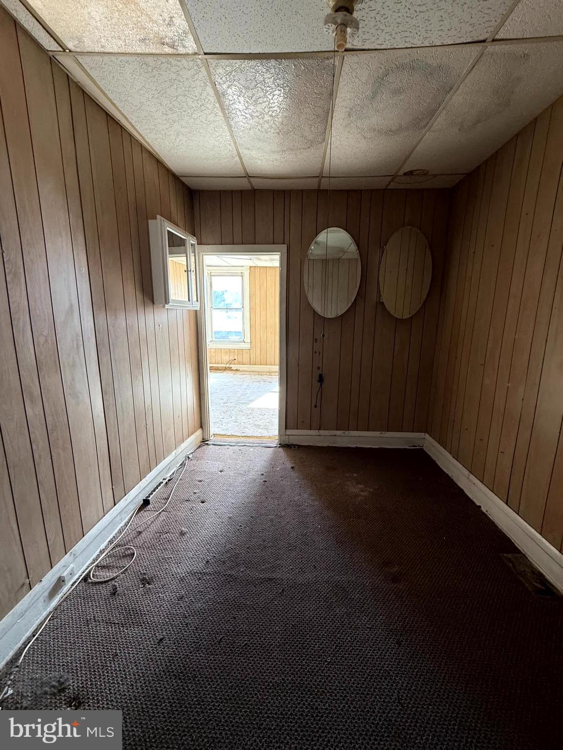 ELWOOD PARK - Residential