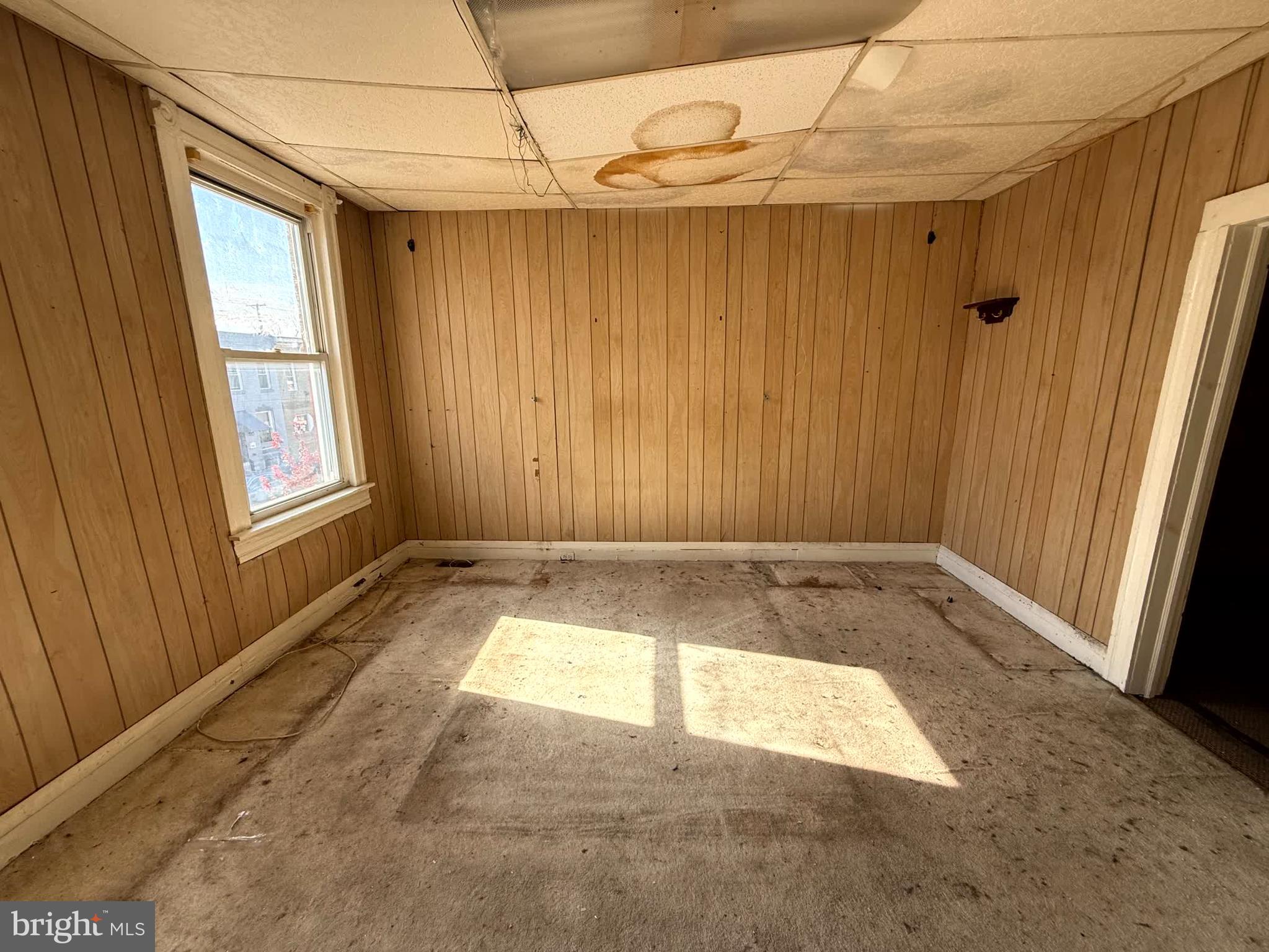 ELWOOD PARK - Residential