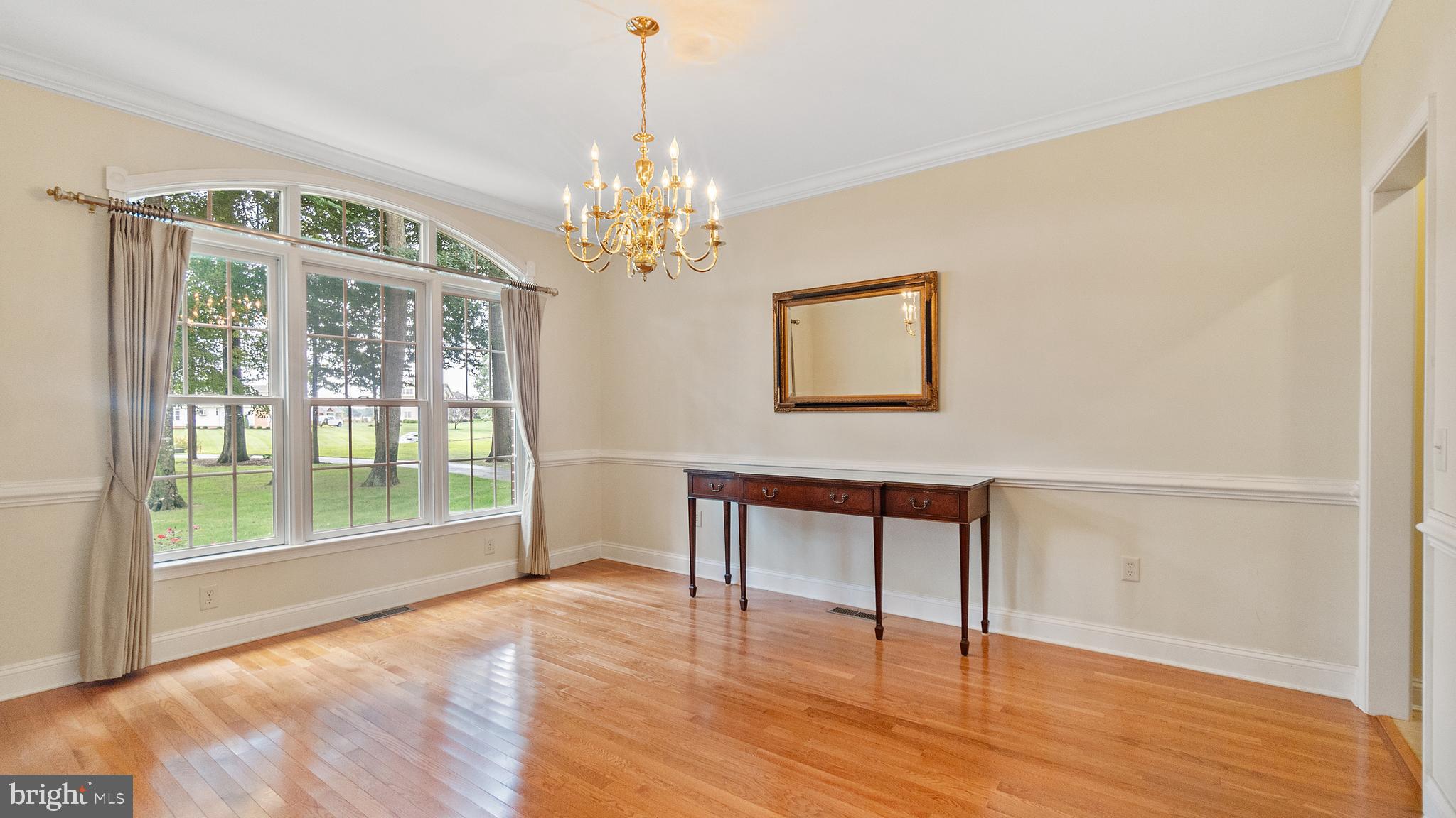 SHALLOWS THE - Residential