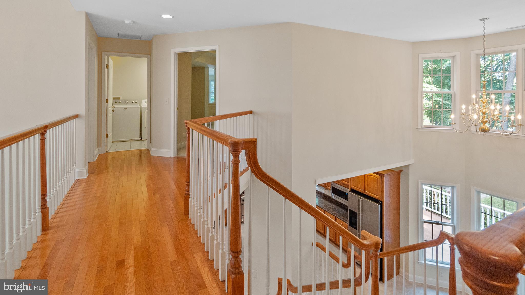 SHALLOWS THE - Residential