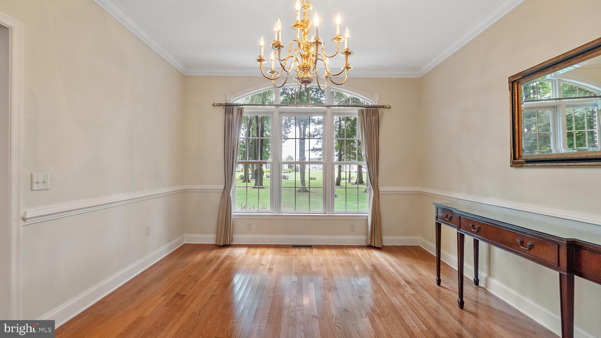 SHALLOWS THE - Residential