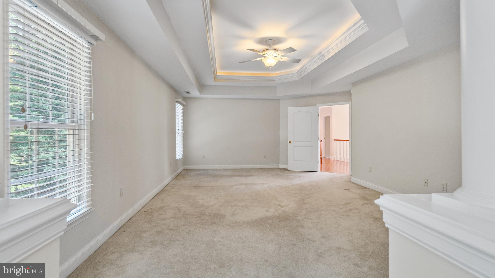 SHALLOWS THE - Residential