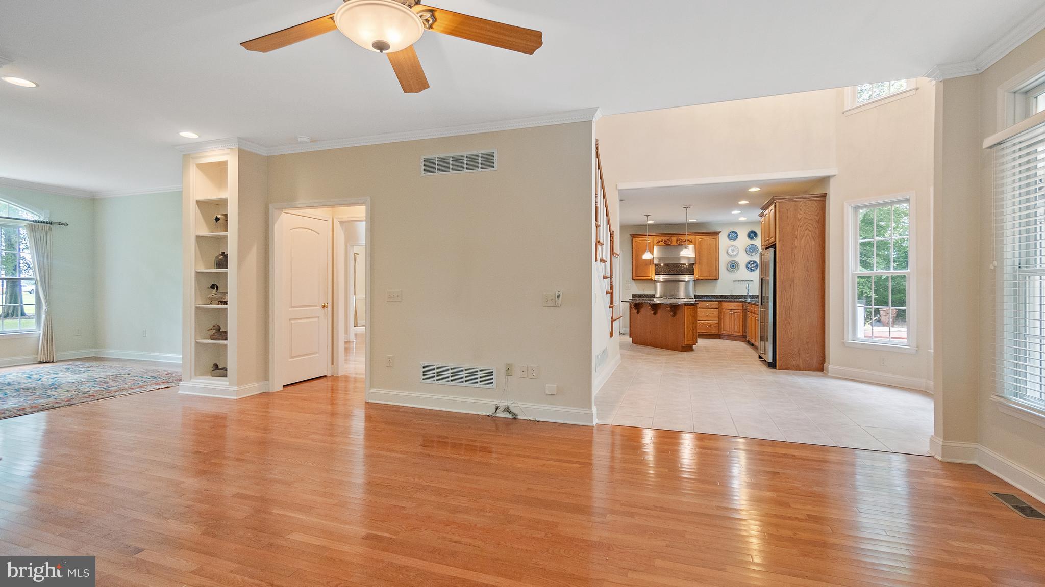 SHALLOWS THE - Residential