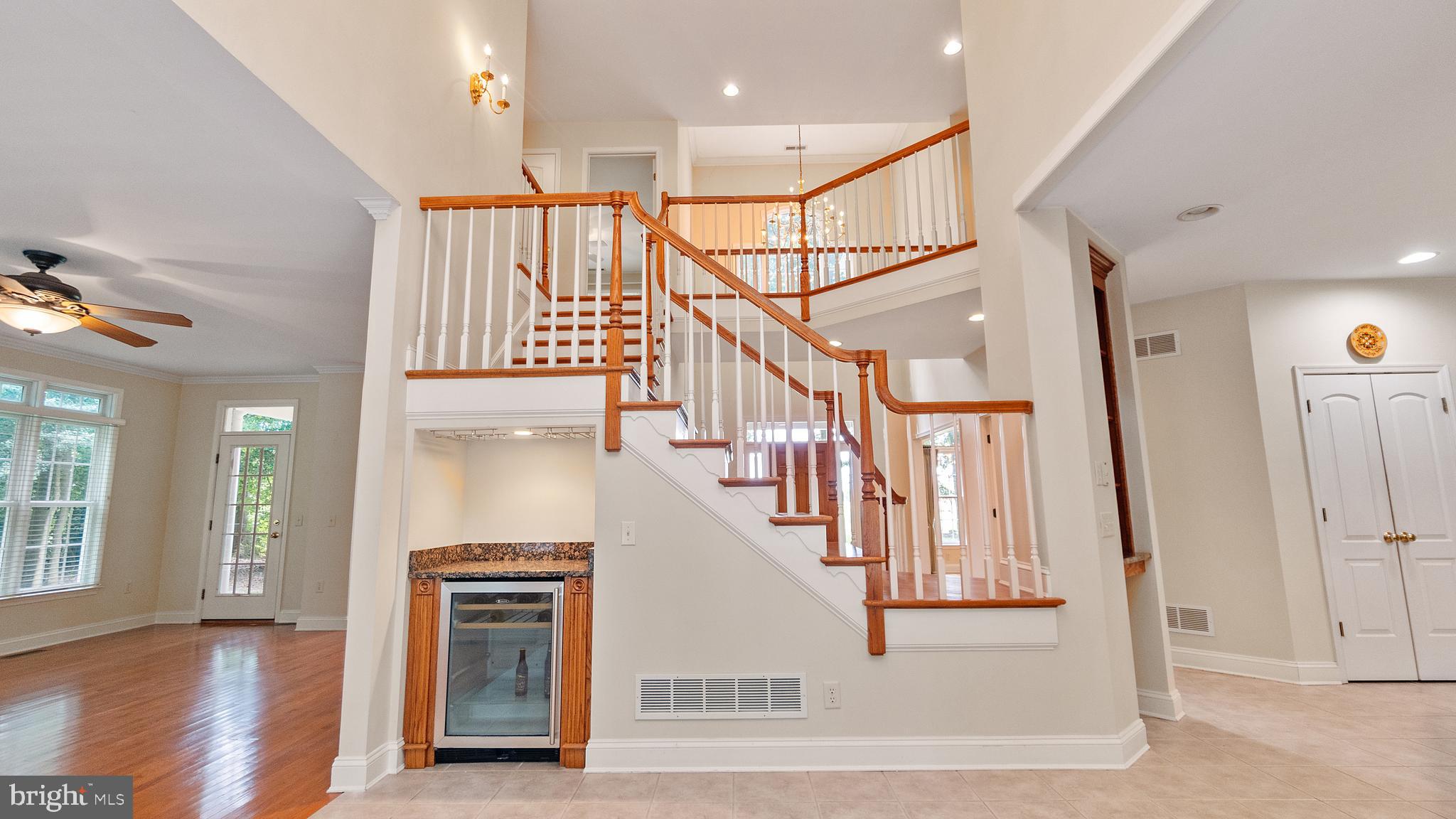 SHALLOWS THE - Residential