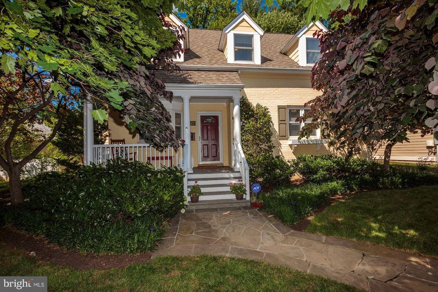 **WAIT TILL YOU SEE IT** Lovely front porch, renovated kitchen w/Viking range & new SS appliances, granite countertops,  tray ceiling family room  addition, Huge master suite with  hi ceil and reno  MBA w/ sep jet tub & large shower; renovated hall bath w/ tub, laundry upper lvl, screened porch, big& private lot w/ stone patio, front porch, steps to Ayrlawn Pk see 3D