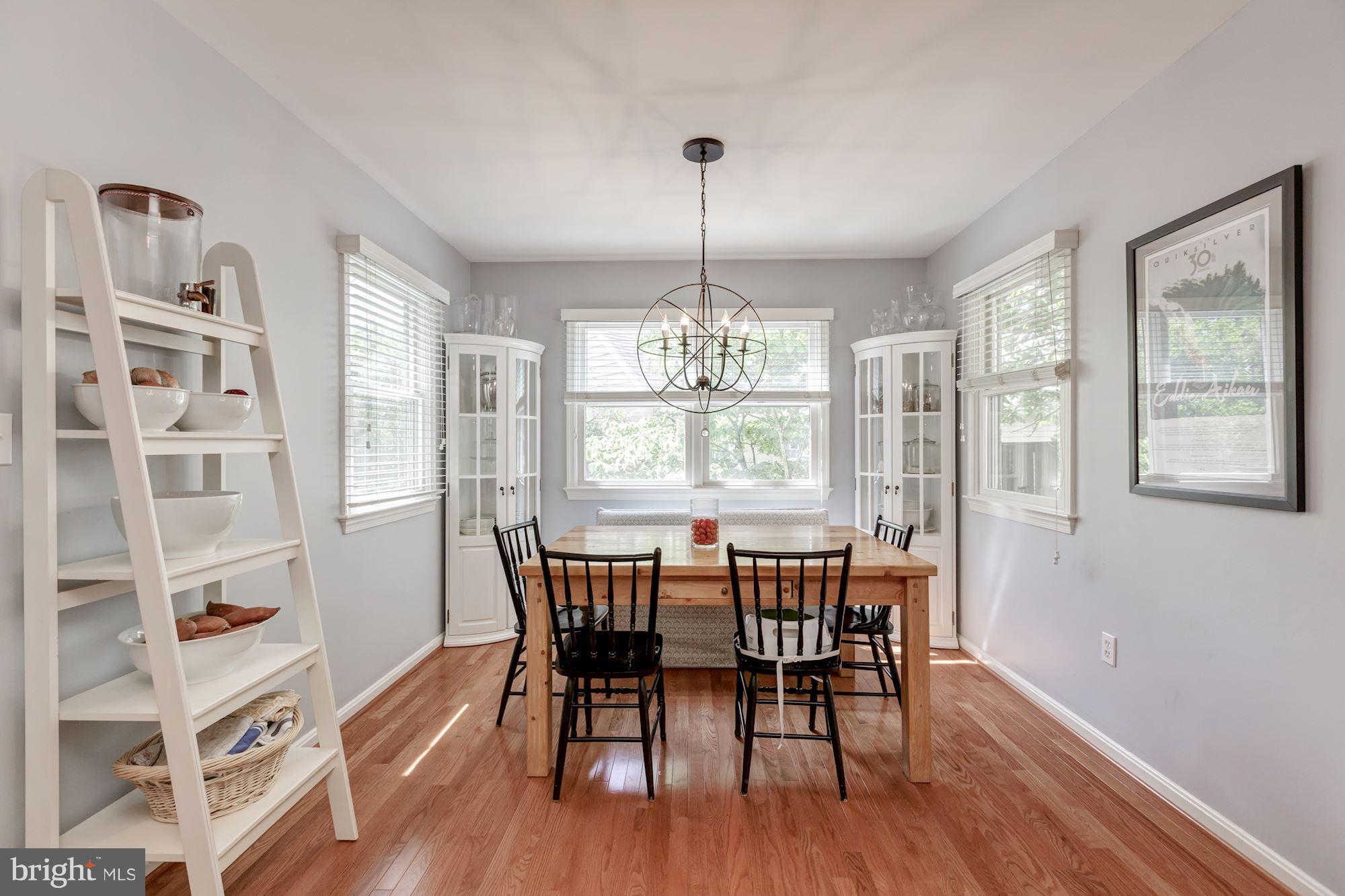 AYRLAWN - Residential