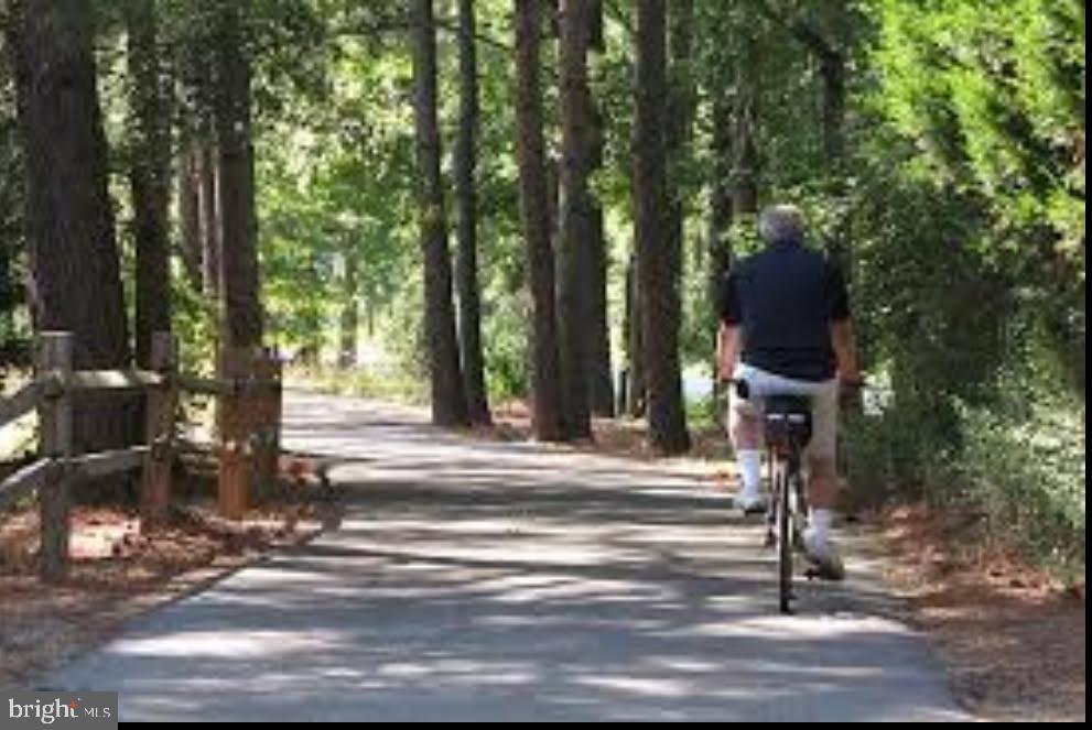 QUEEN ANNE COLONY - Residential