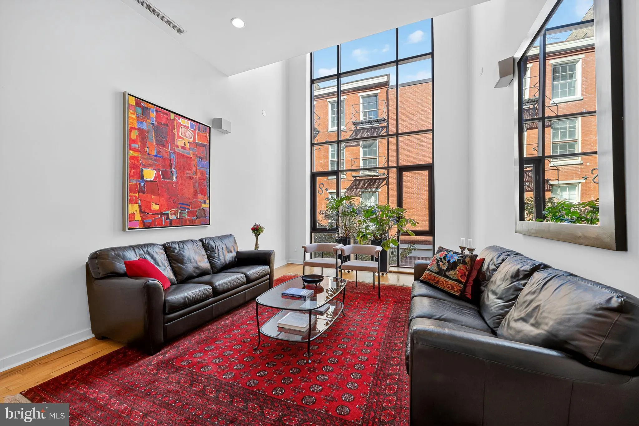 Philadelphia, Pennsylvania 19106, United States, 3 Bedrooms Bedrooms, ,4 BathroomsBathrooms,Residential,Active,223616