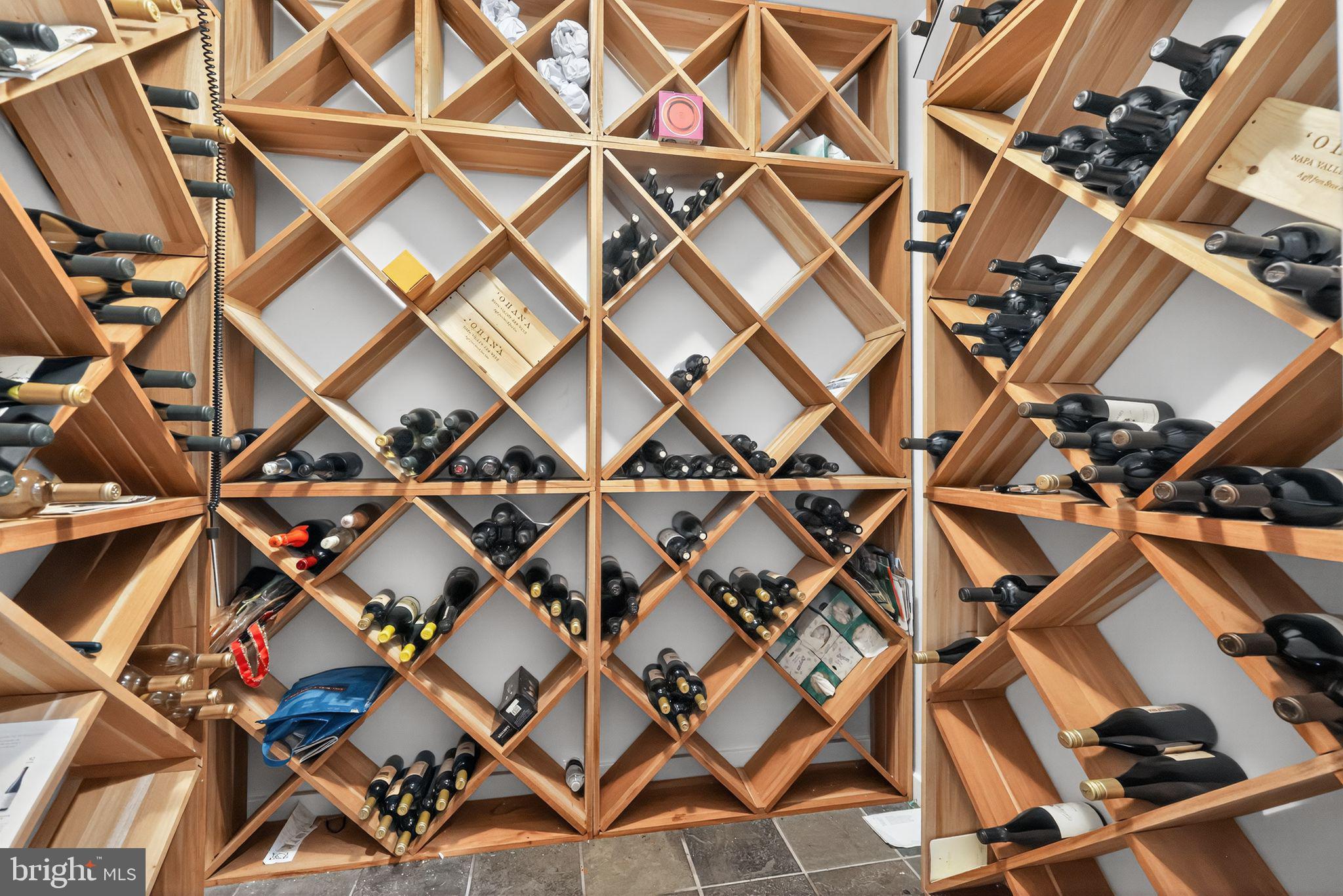 OLD CITY - Residential