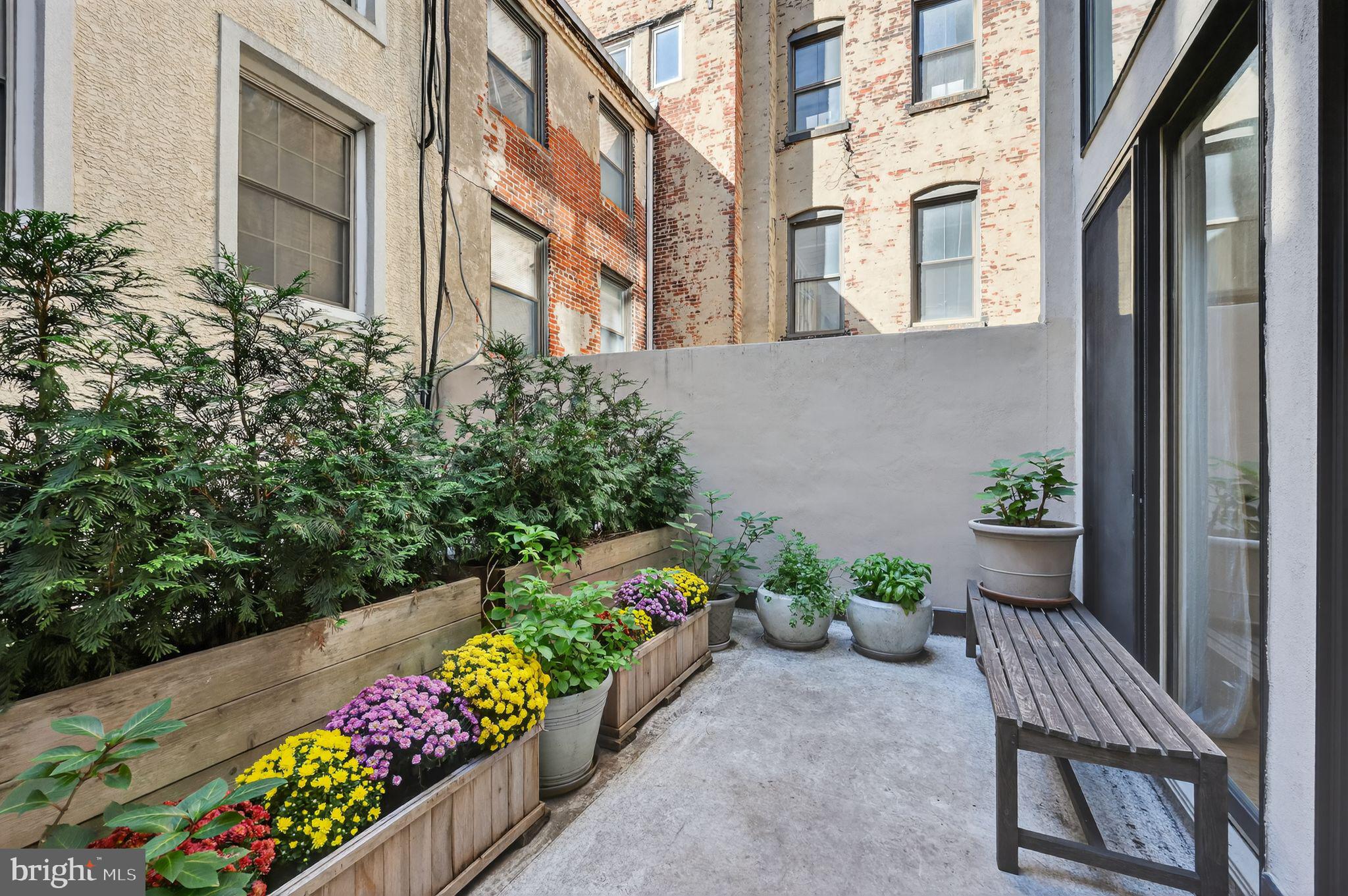 OLD CITY - Residential