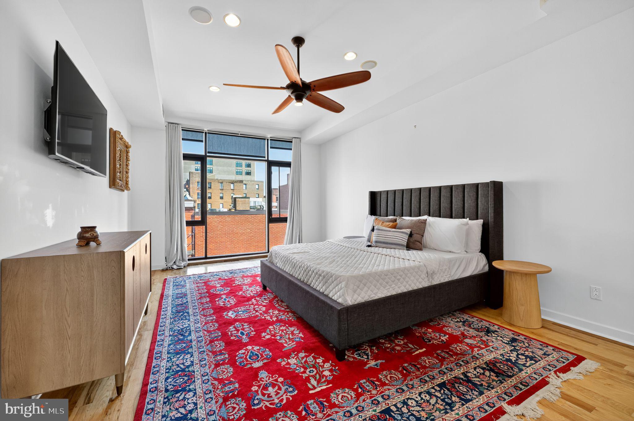 OLD CITY - Residential