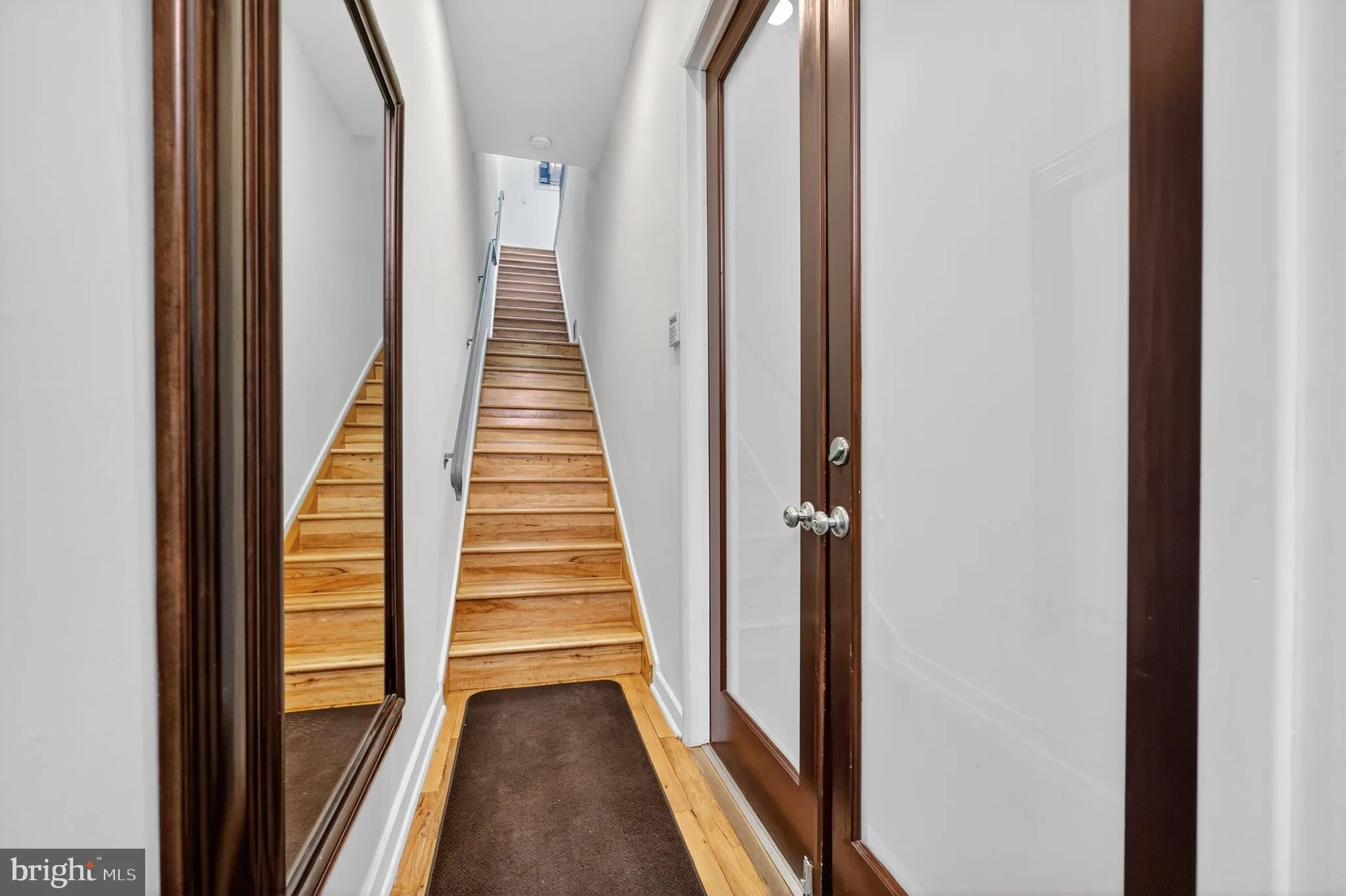 Philadelphia, Pennsylvania 19106, United States, 3 Bedrooms Bedrooms, ,4 BathroomsBathrooms,Residential,Active,223616