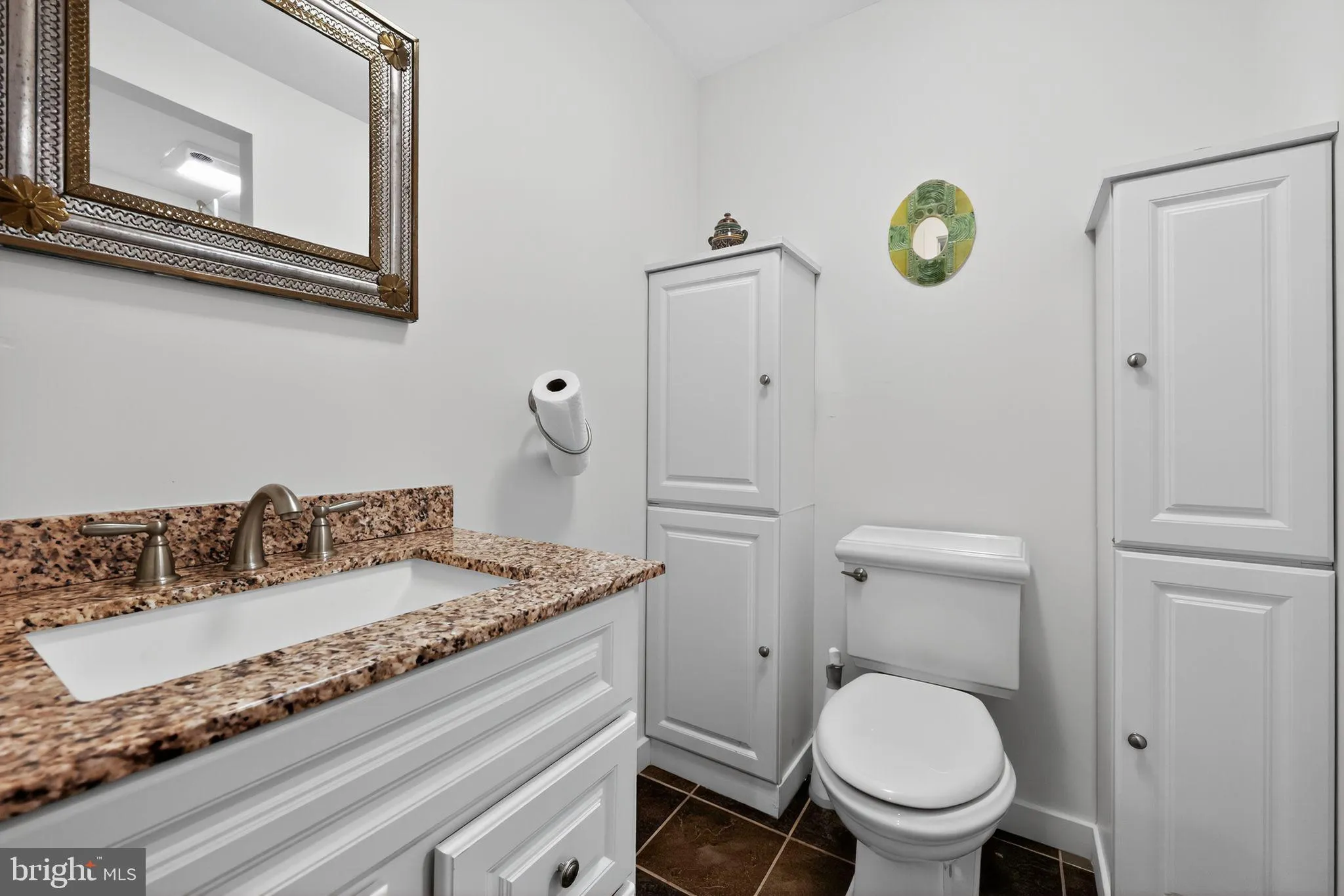 Philadelphia, Pennsylvania 19106, United States, 3 Bedrooms Bedrooms, ,4 BathroomsBathrooms,Residential,Active,223616